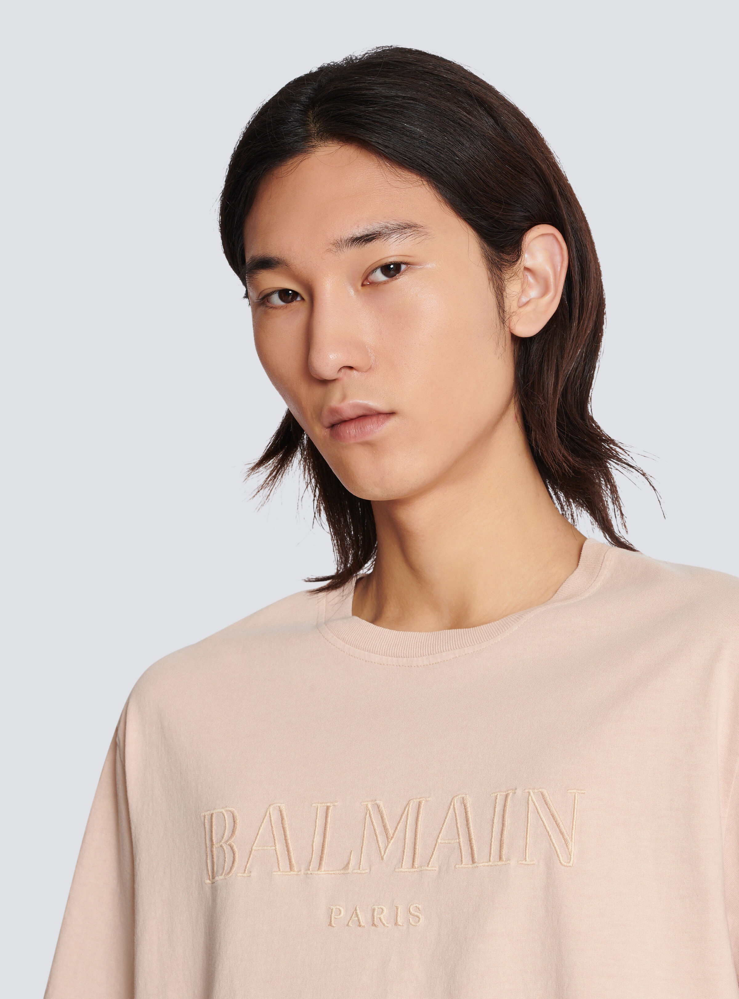 Loose T-shirt with vintage Balmain embroidery - 7