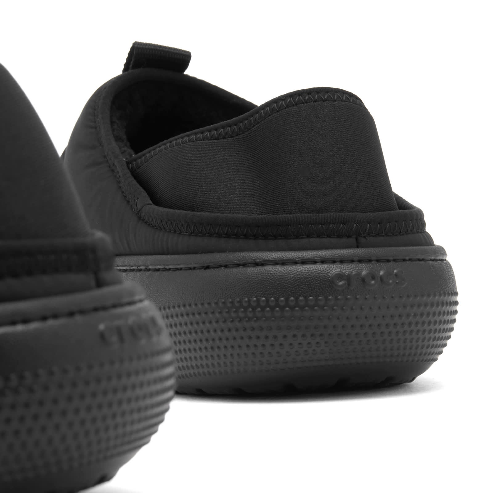 Crocs Classic Puff Moc - 4