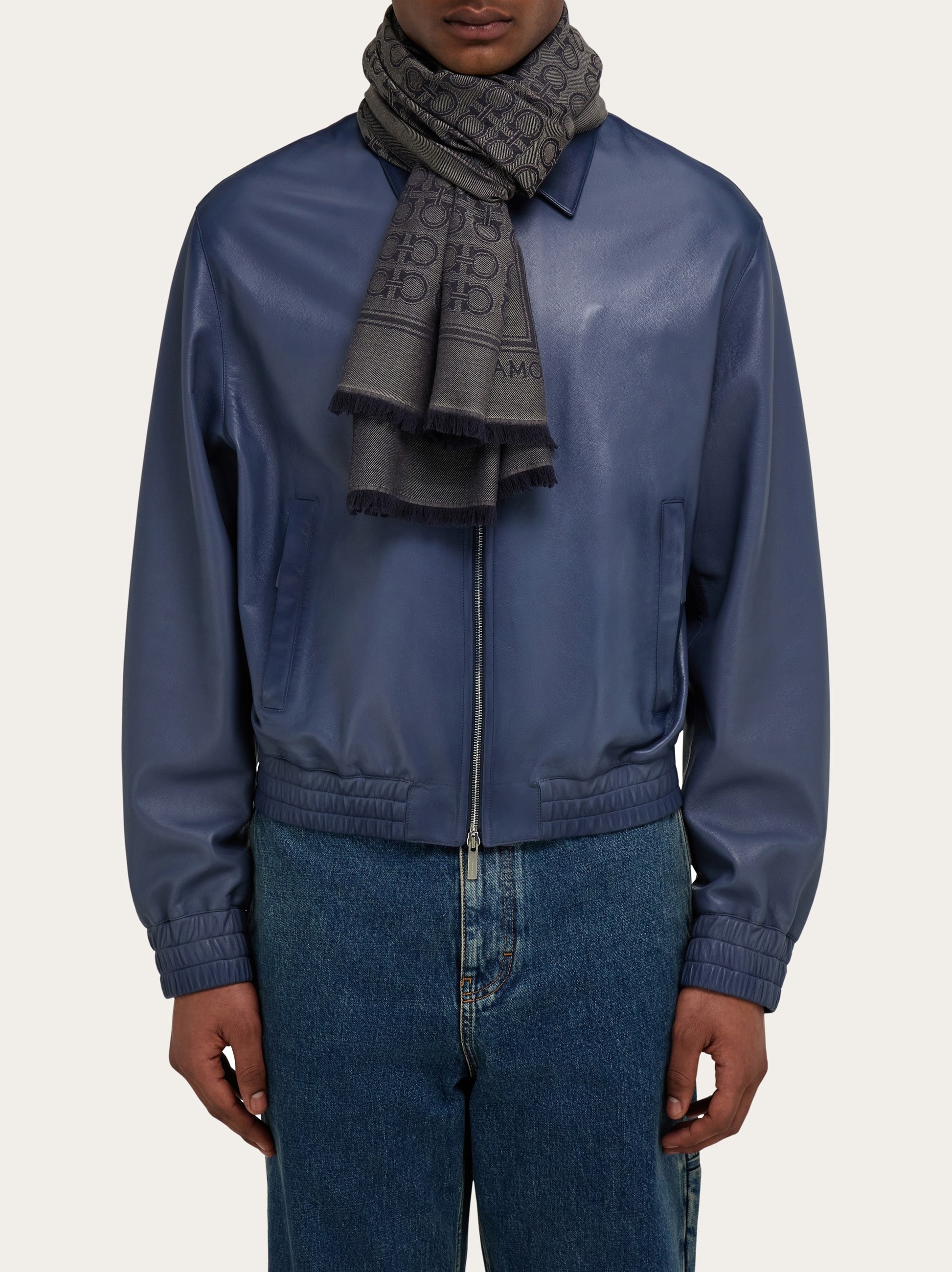 Gancini square stole - 3