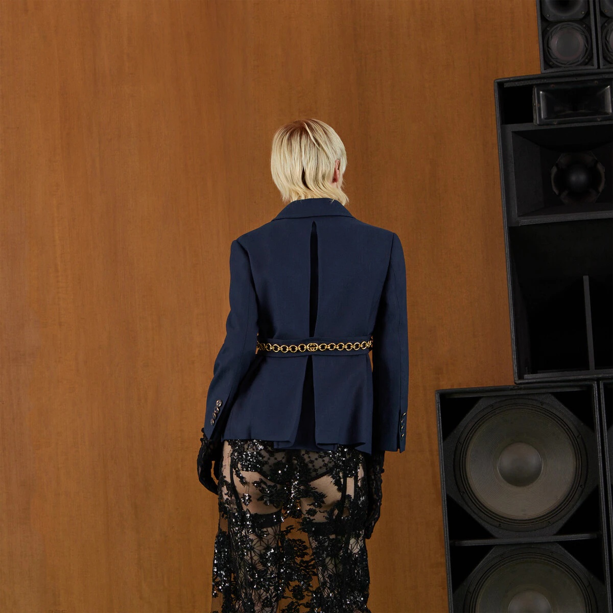 Cellulosic based viscose jacket with chain - 8