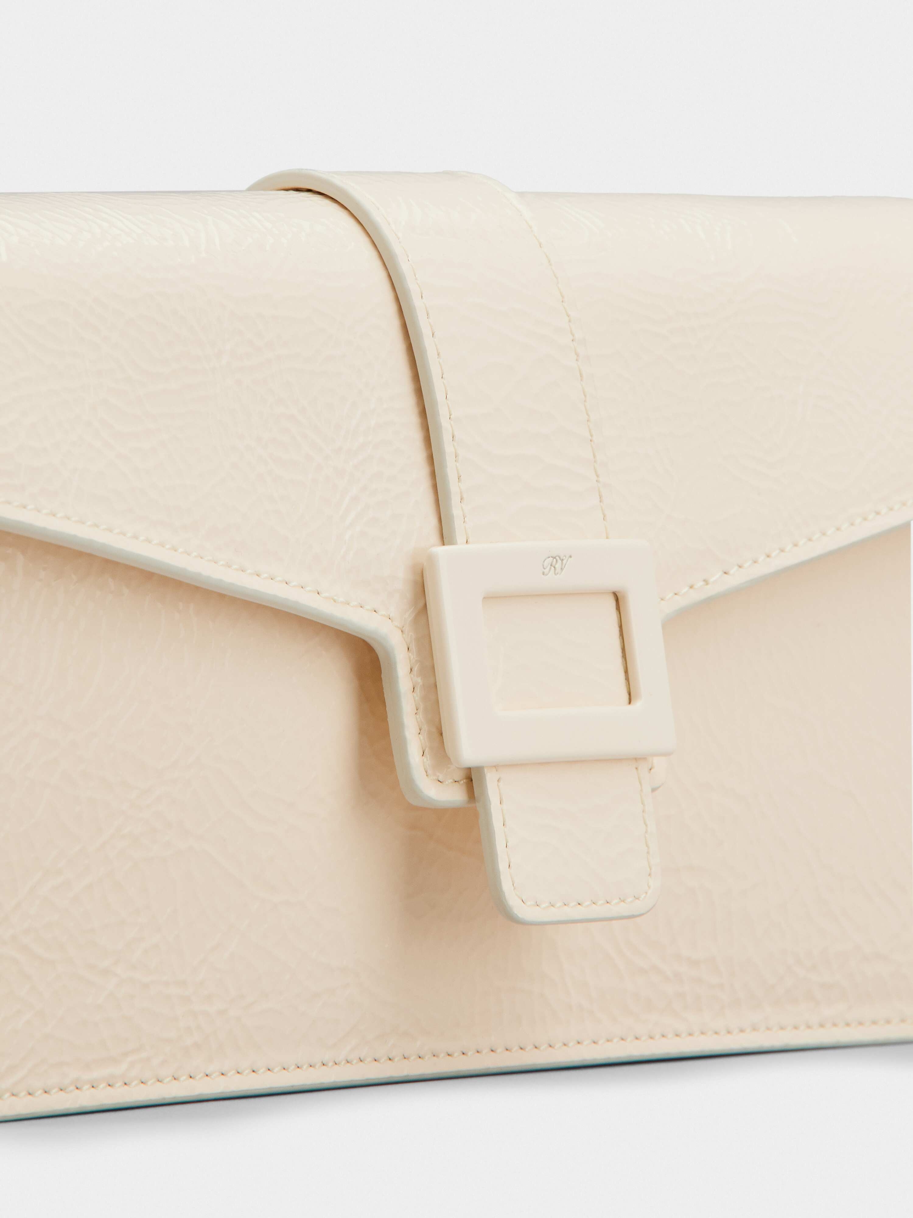 Viv' Clutch Lacquered Buckle in Leather - 7
