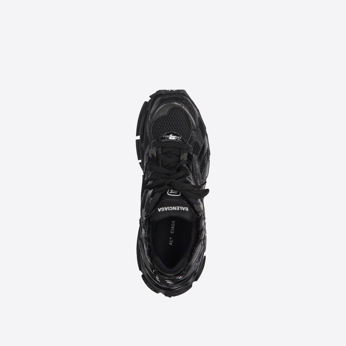 Men's Runner Sneaker in Black - 5