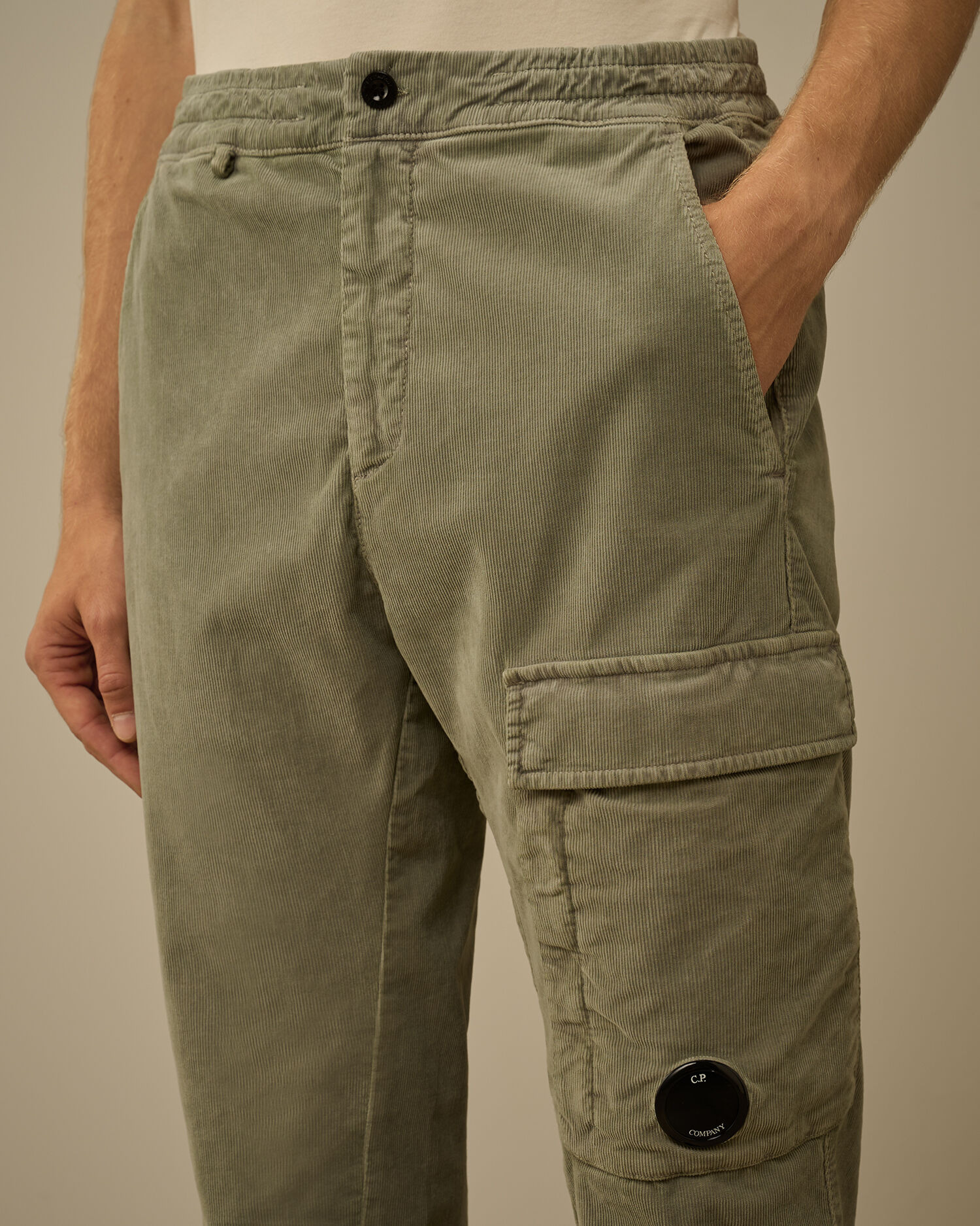 Corduroy Lens Cargo Pants - 5