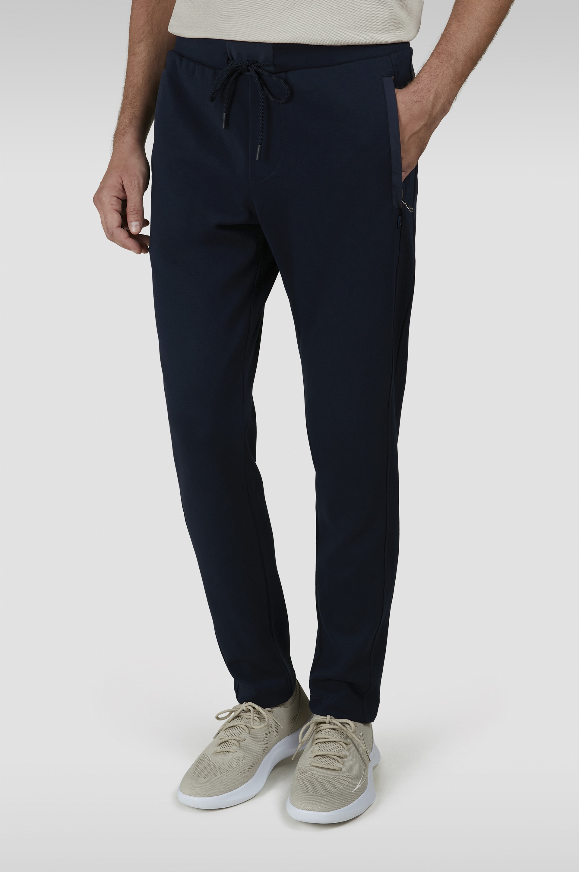 SPORTS PANTS WITH TYPHOON® PLATINUM DETAILS - 7