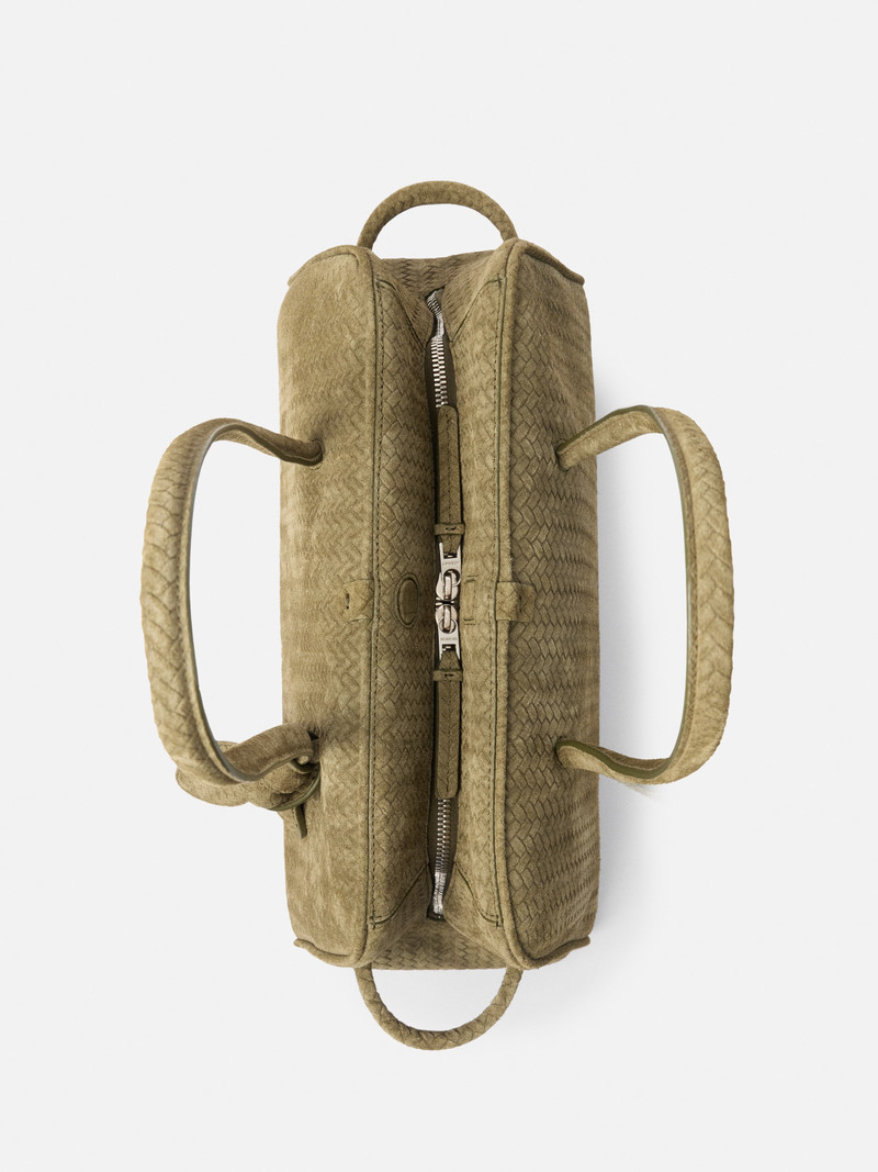 JACQUEMUS The Turismo outlook