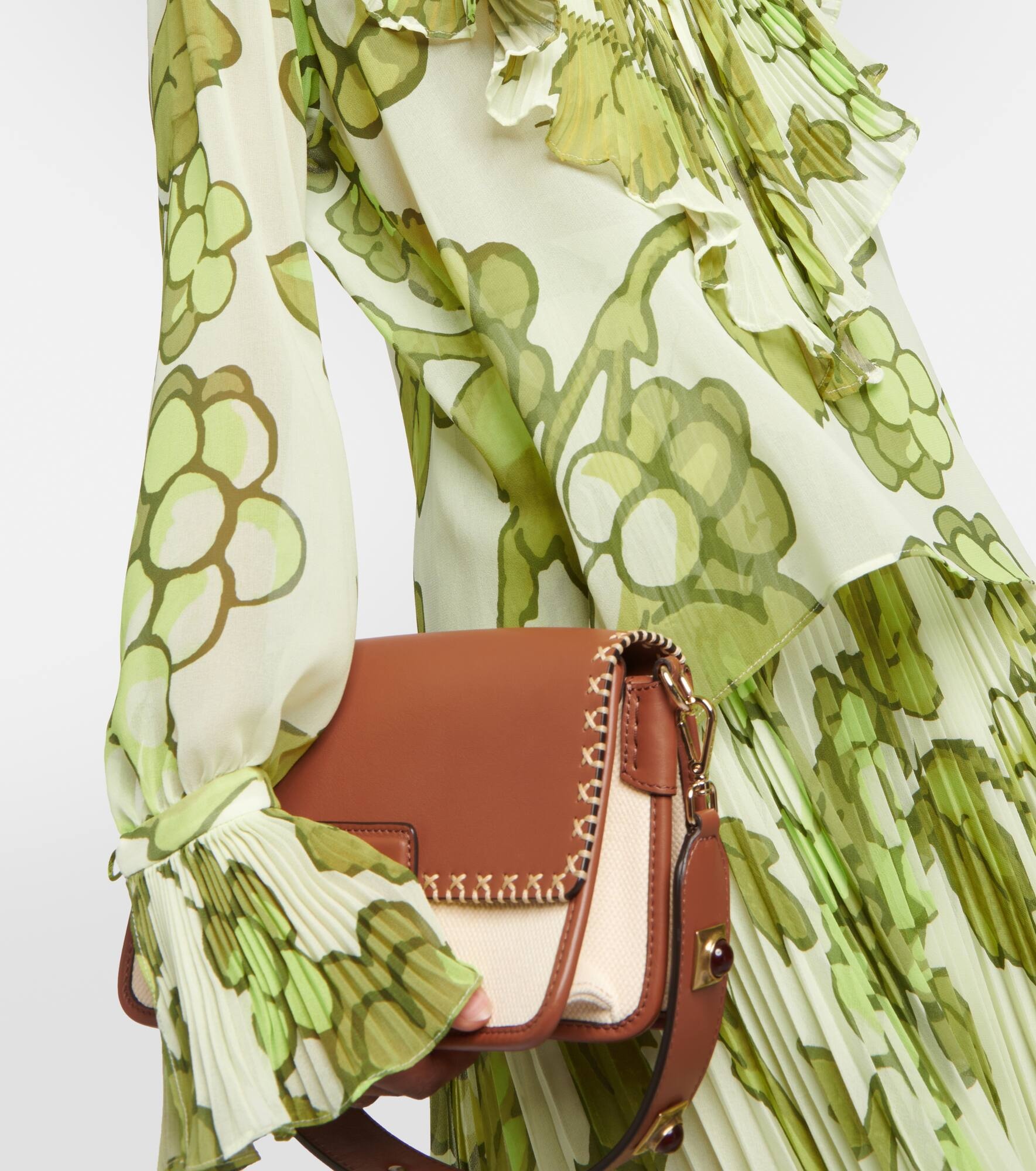 Printed ruffle-embellished top - 5