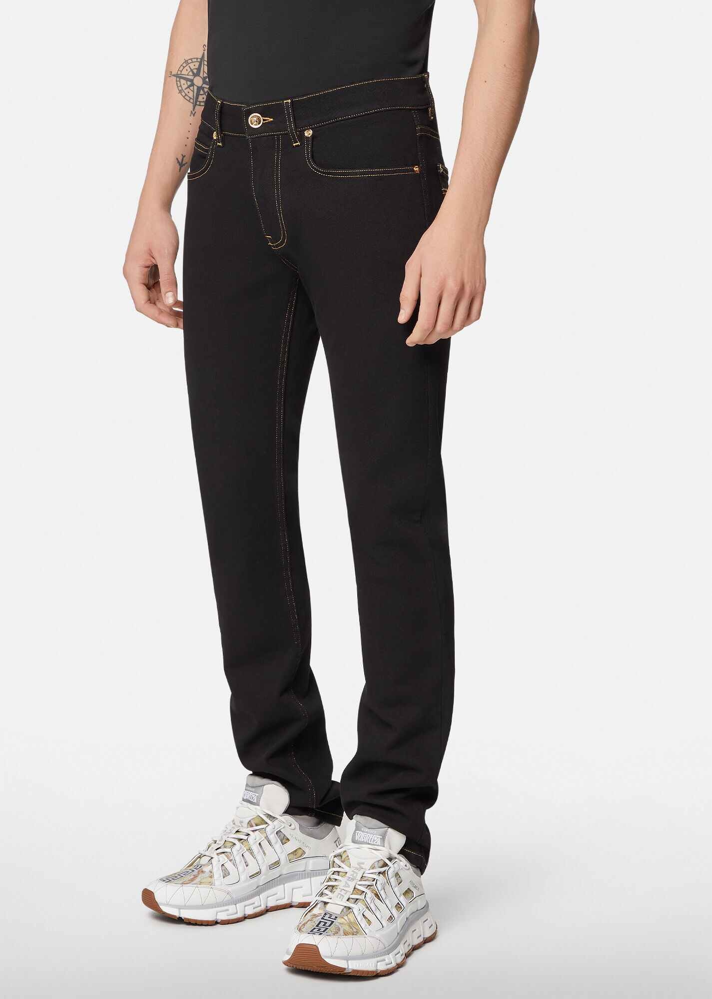 Medusa Embroidered Jeans - 2