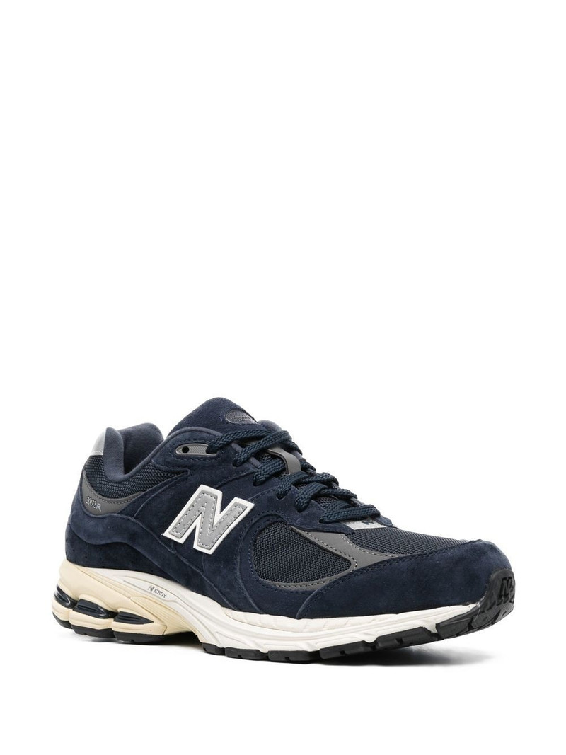 New Balance 2022 lace-up sneakers outlook