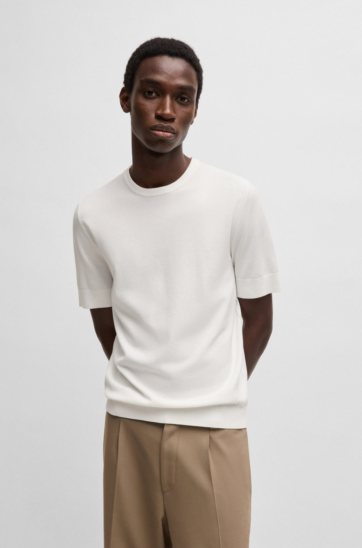 REGULAR-FIT KNITTED SWEATER WITH SHORT SLEEVES - 2