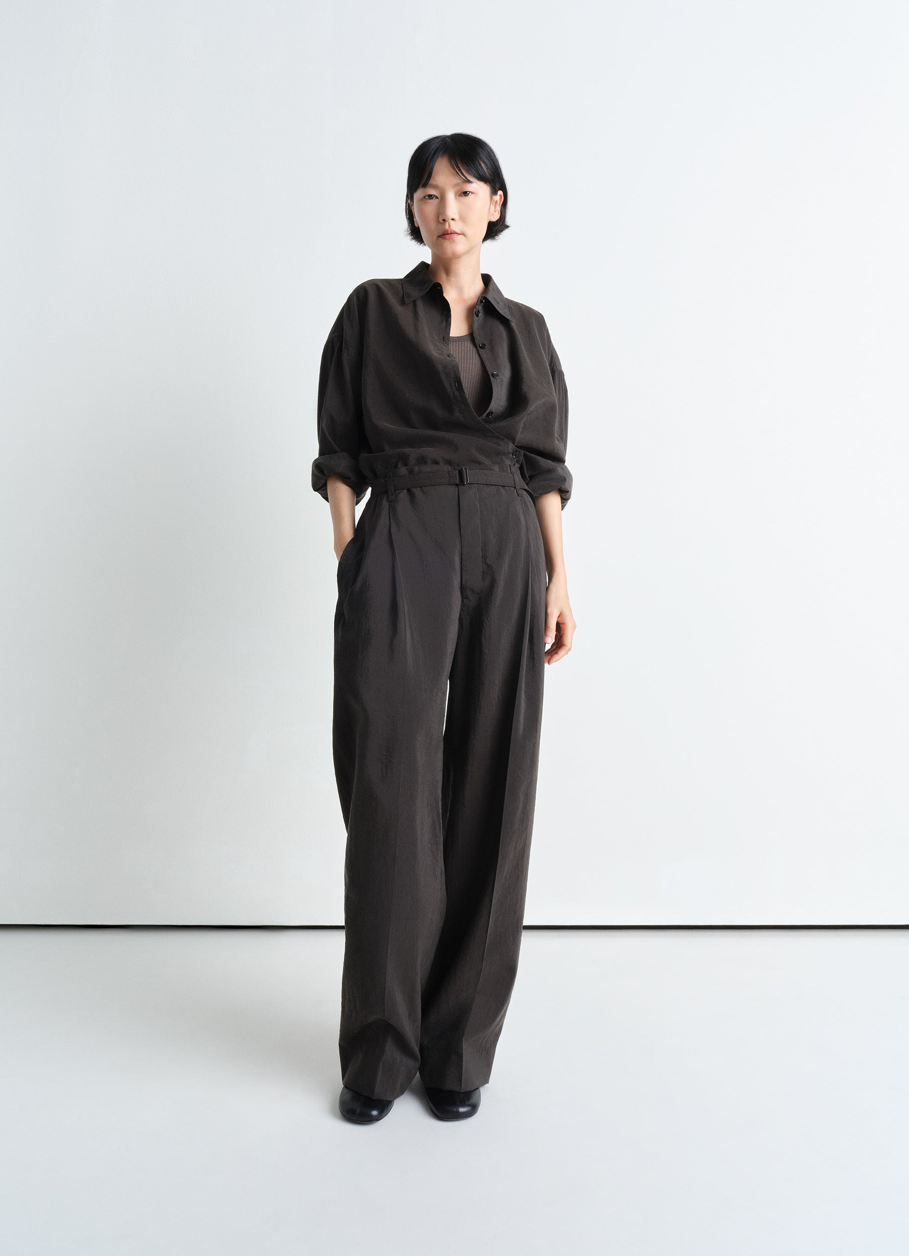 STRAIGHT COLLAR TWISTED SHIRT - 4