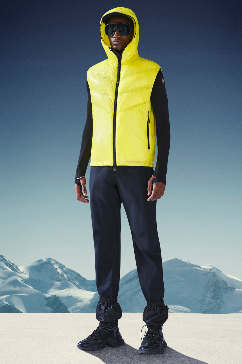 Moncler Salantin Vest outlook