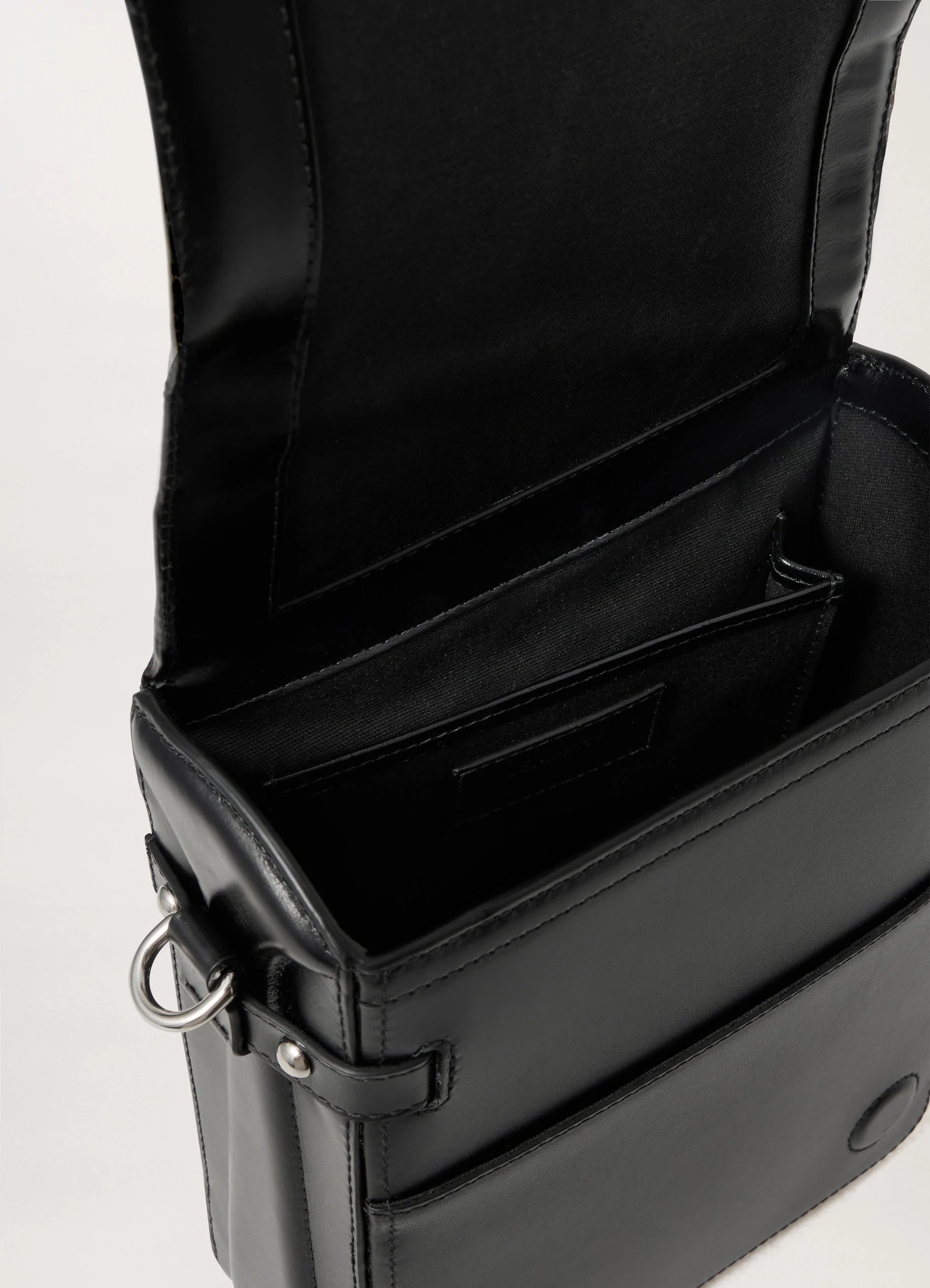 RANSEL SATCHEL CLASSIC
GLOSSY LEATHER - 8