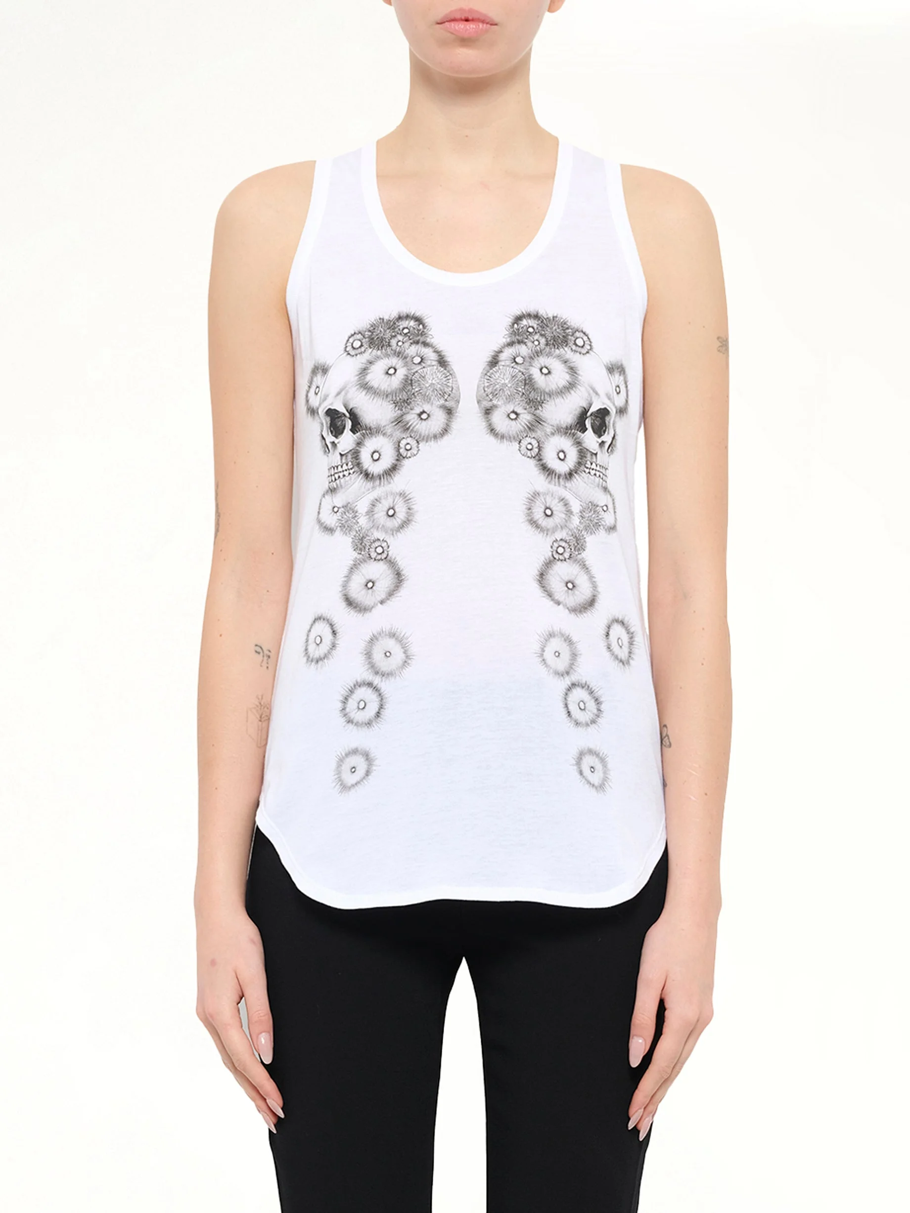 Alexander McQueen Pom Skull T-Shirt in White - 1