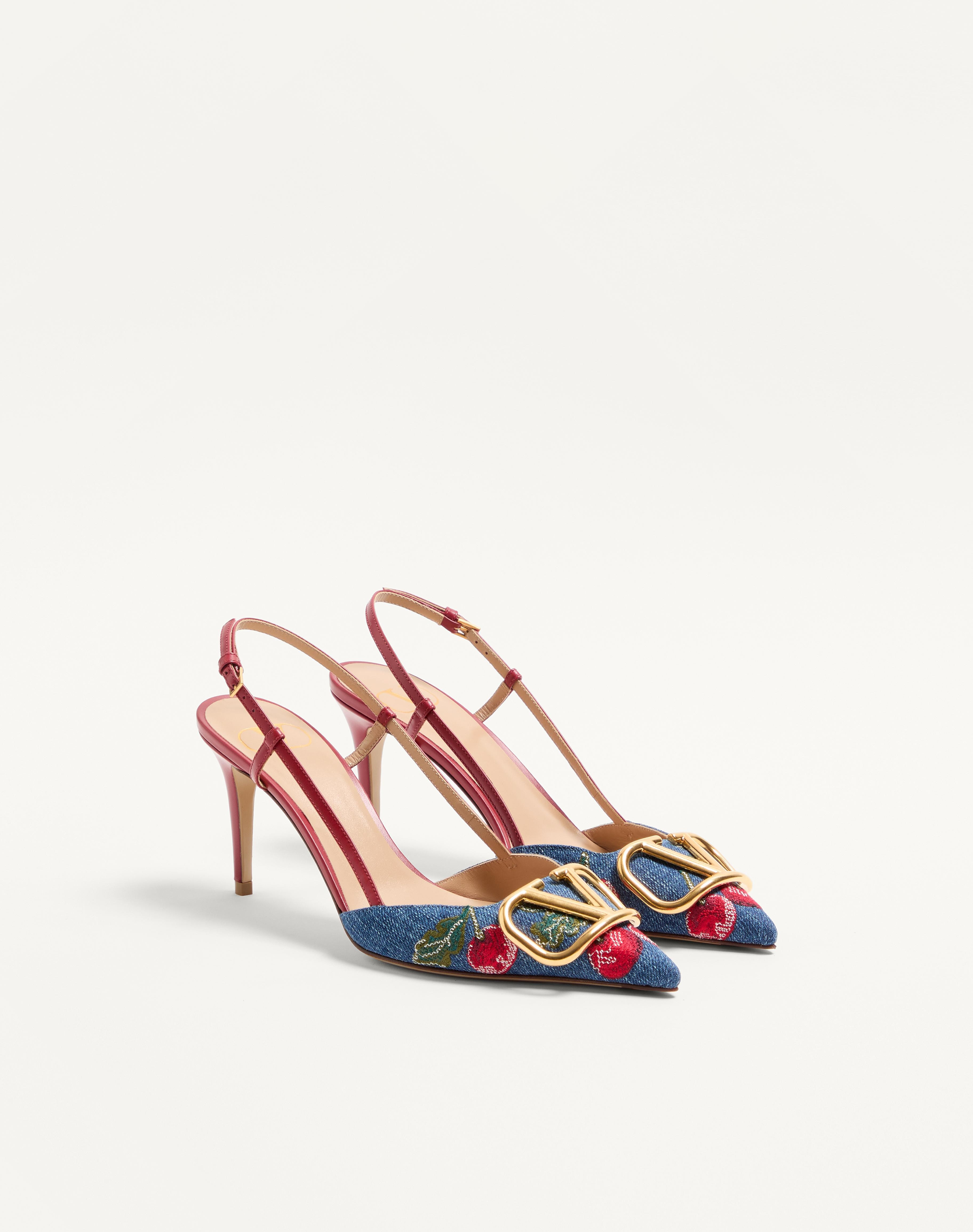 VLOGO SIGNATURE SLINGBACK PUMPS IN DENIM WITH CHERRYFIC EMBROIDERY 80MM - 3