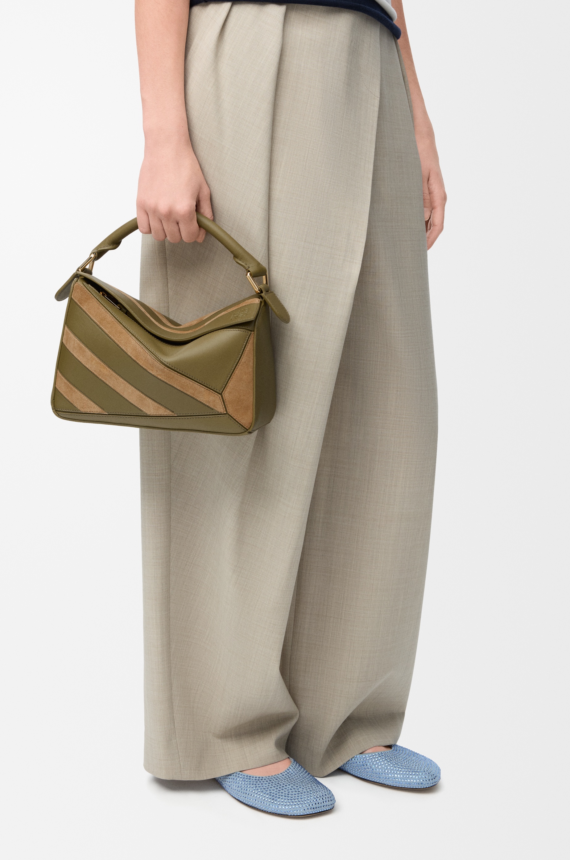 Small Puzzle bag in classic calfskin and suede - 3