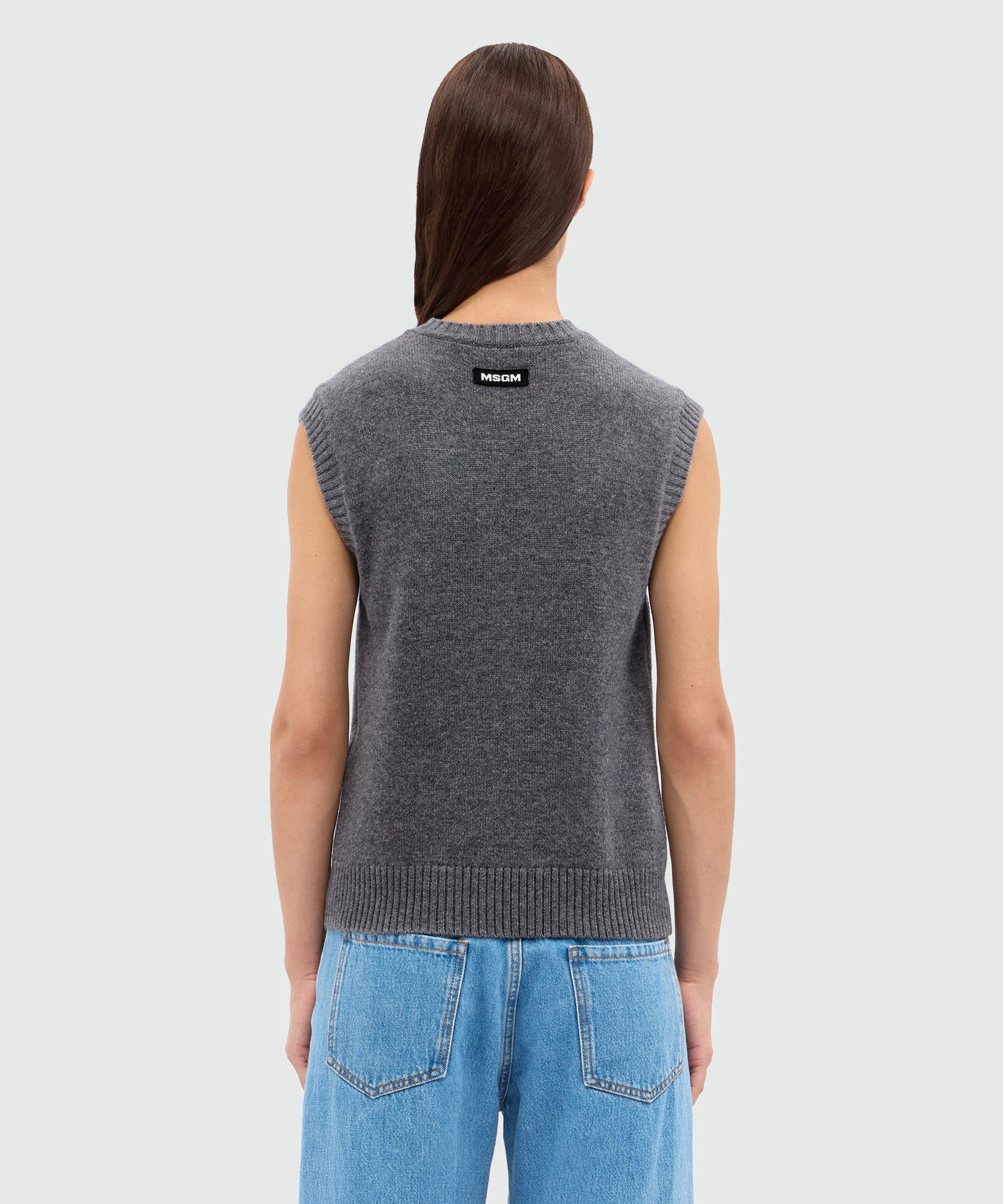Grey melange knitted vest with multicolor argyle pattern - 3