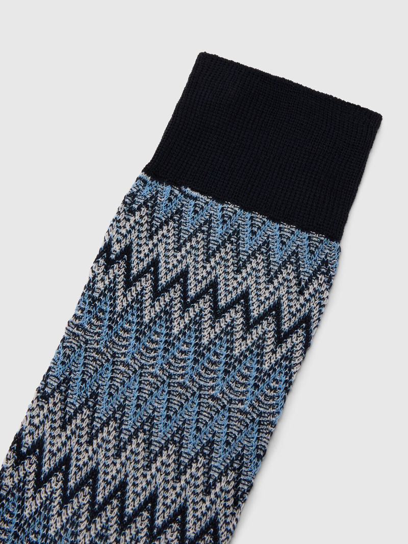 Mid-length cotton-blend socks with dégradé zigzag 3
