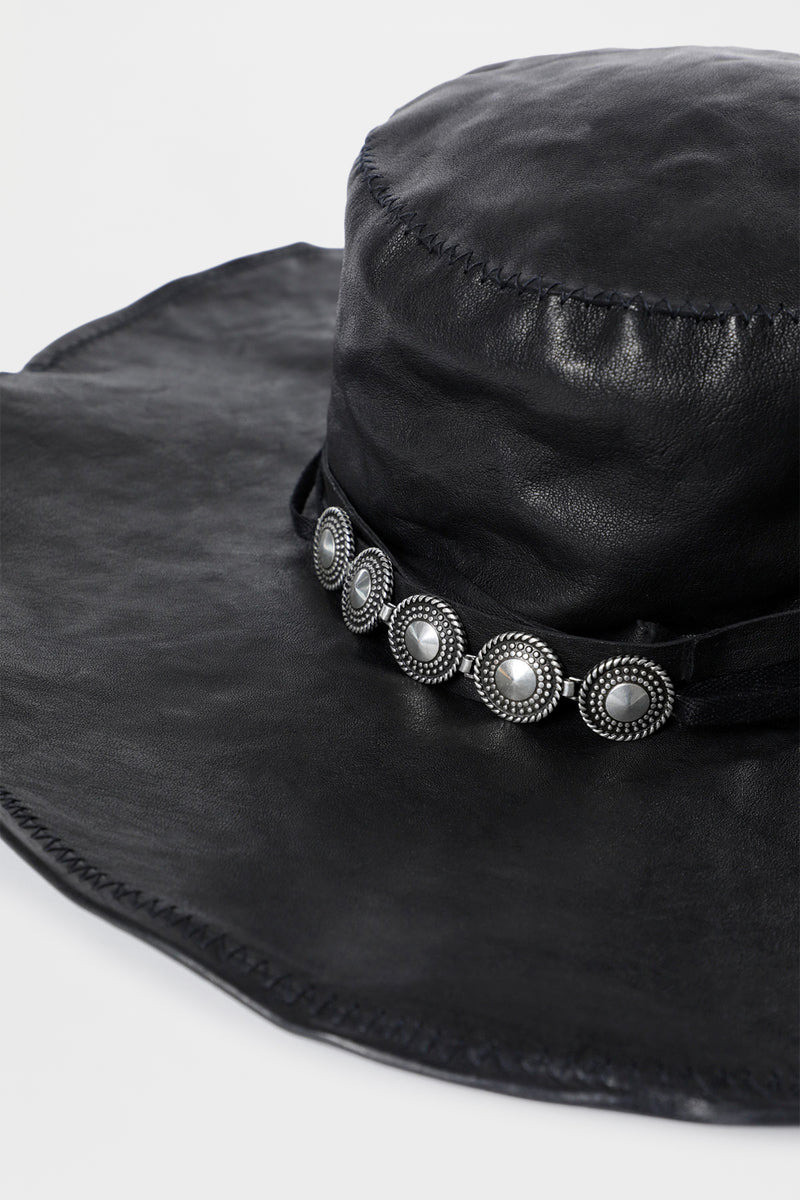 Tias Large Leather Hat With Studs 3