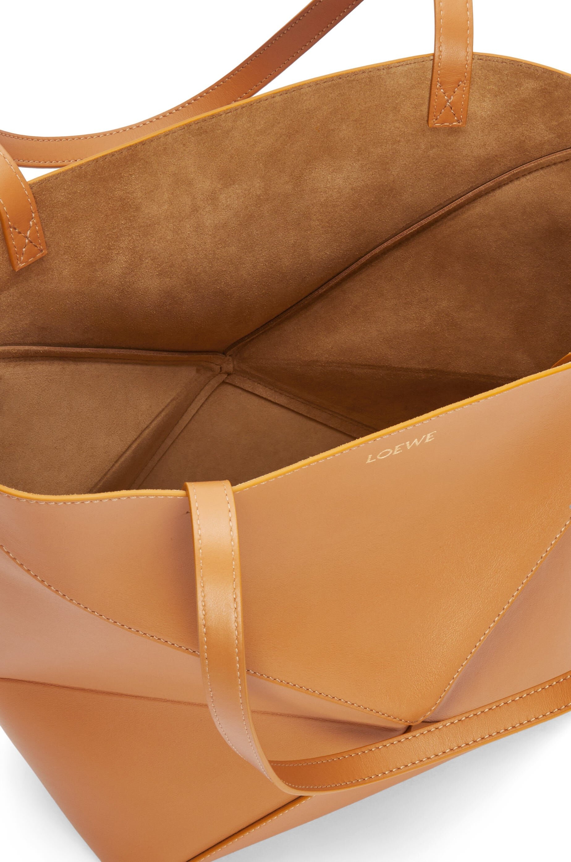 Puzzle Fold Tote in shiny calfskin - 9