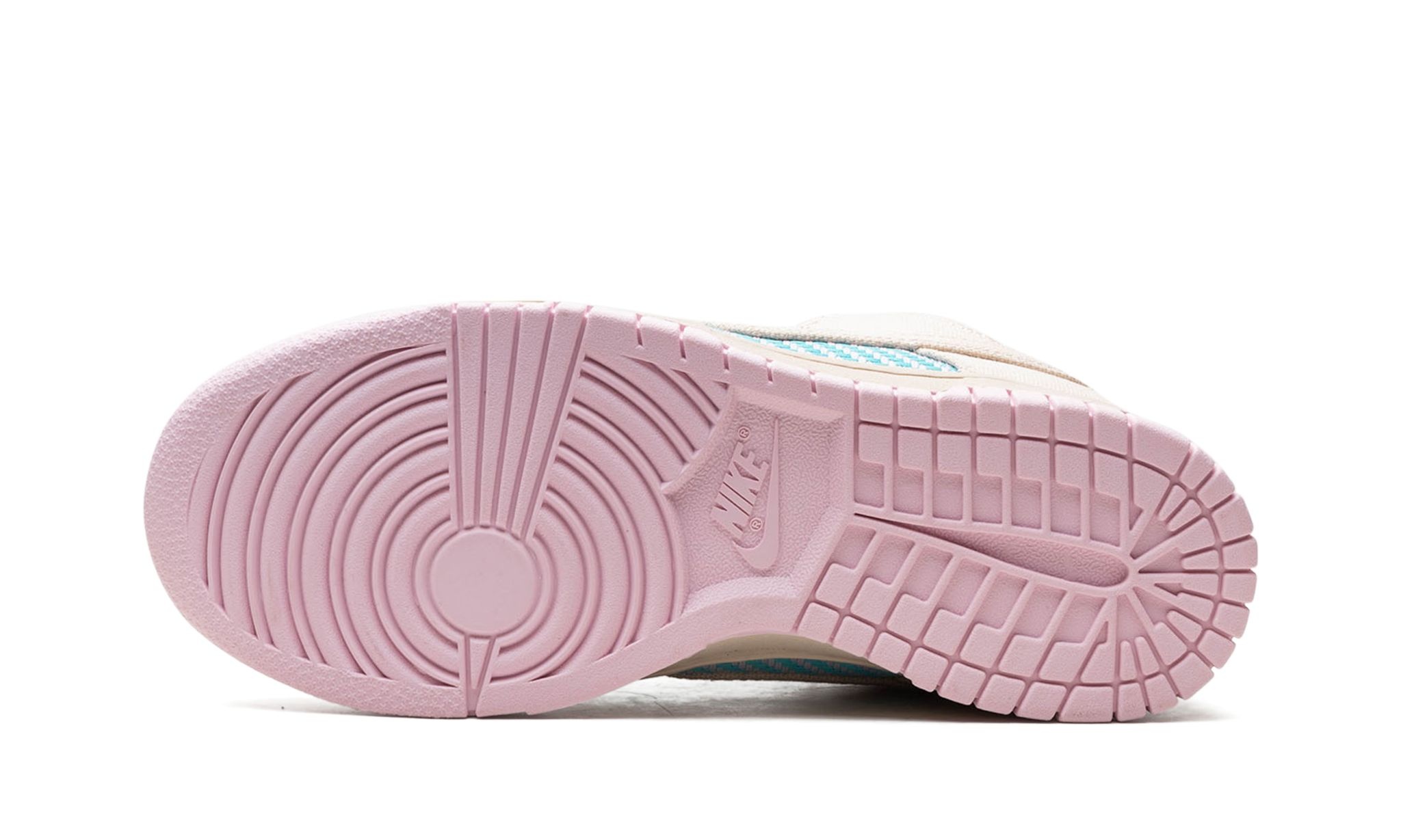 Dunk Low WMNS "Heat Wave" - 5