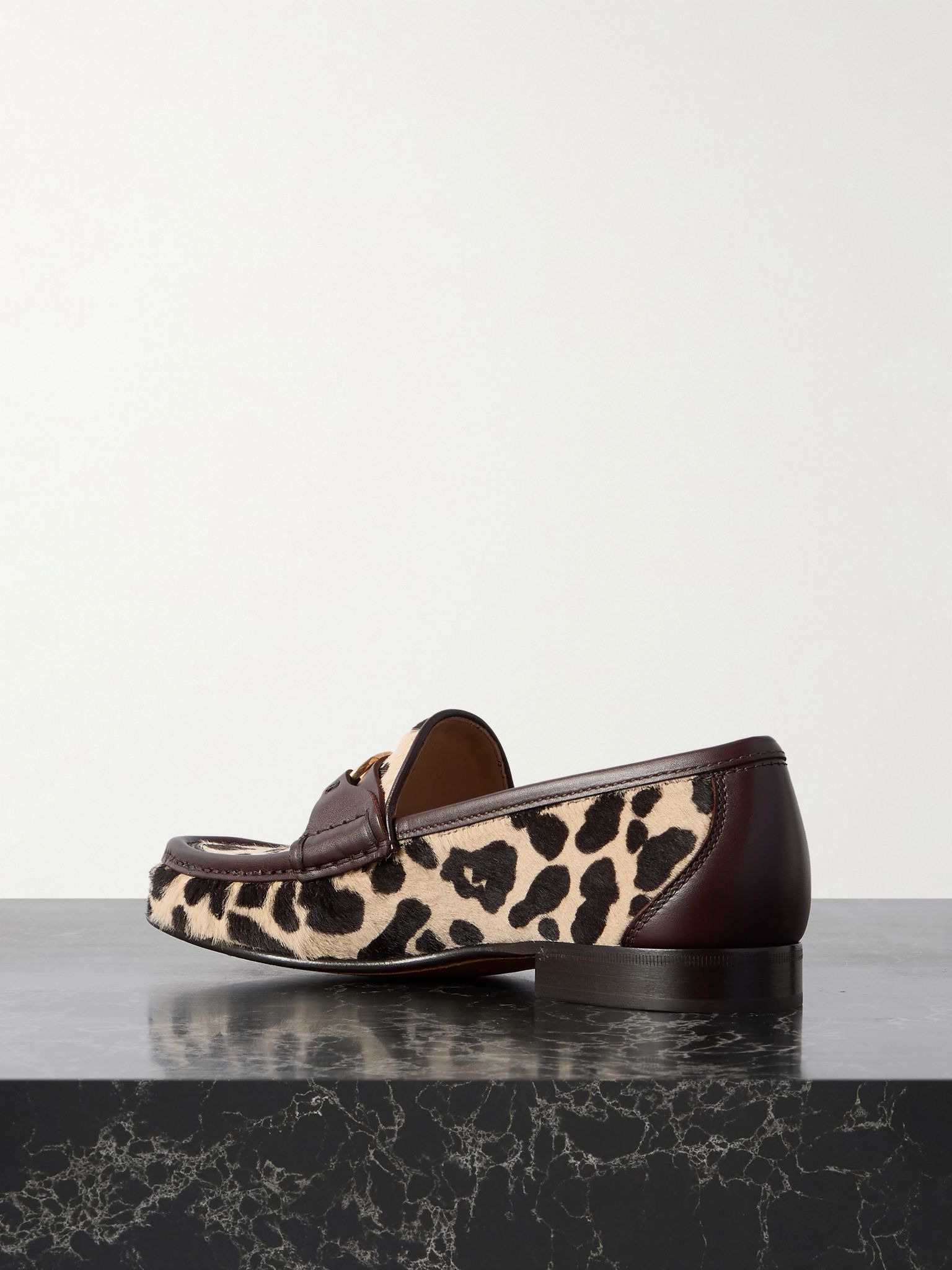 VLogo Signature 20 leather-trimmed leopard-print calf hair loafers Leopard print - 3