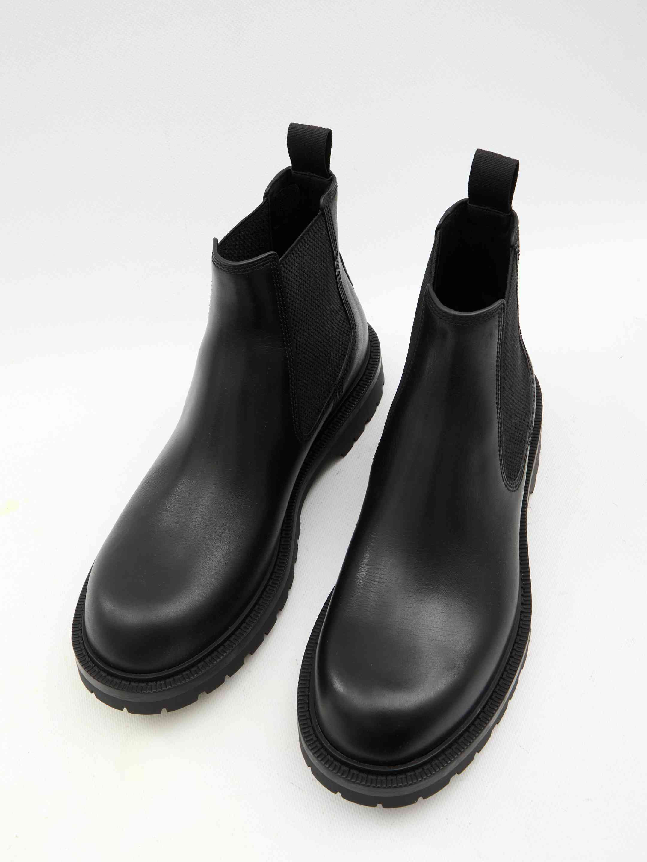 Gucci Men Chelsea Boots With Web - 5