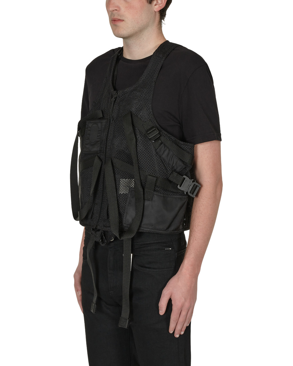 TACTICAL VEST - 3