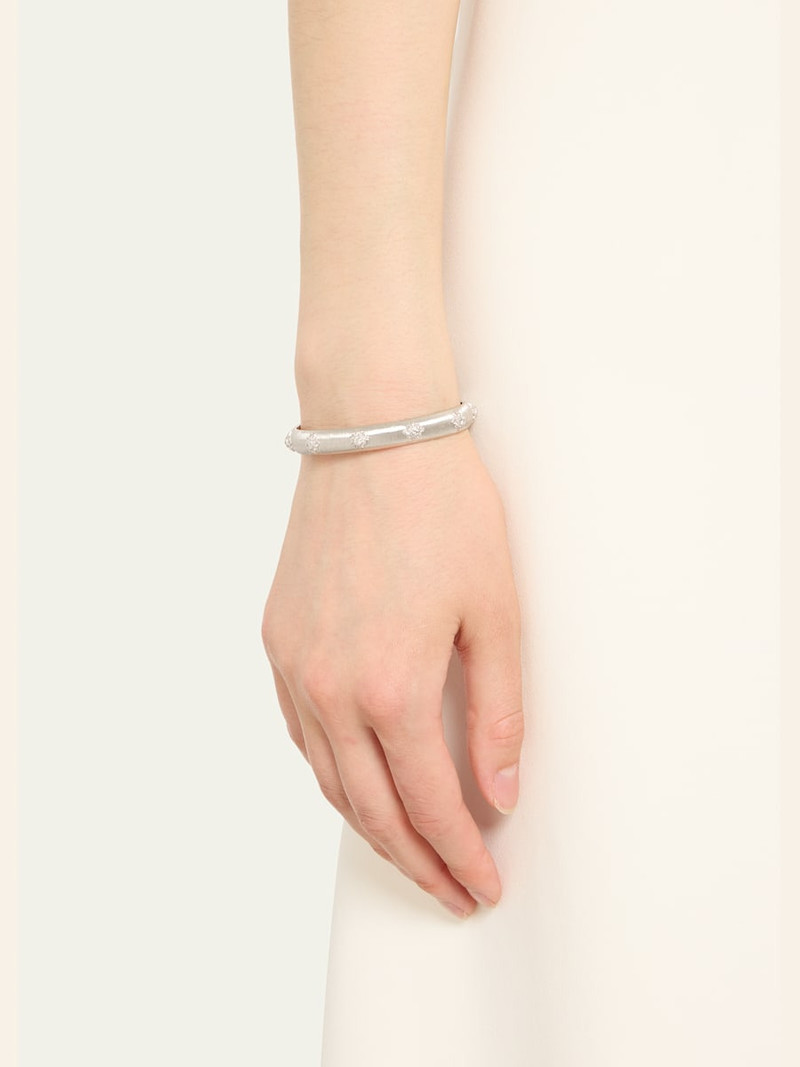 Buccellati Macri Bombe 18K White Gold Diamond Cuff, 8mm outlook