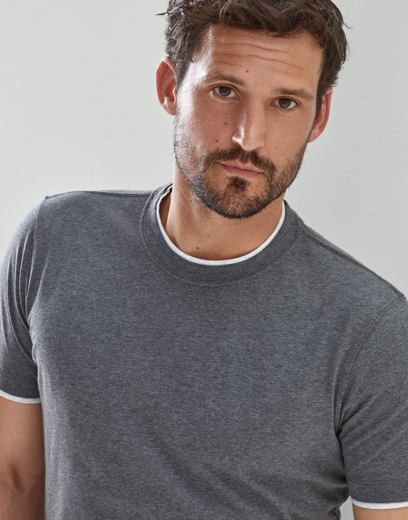 Cotton jersey round neck slim fit T-shirt with faux-layering - 3