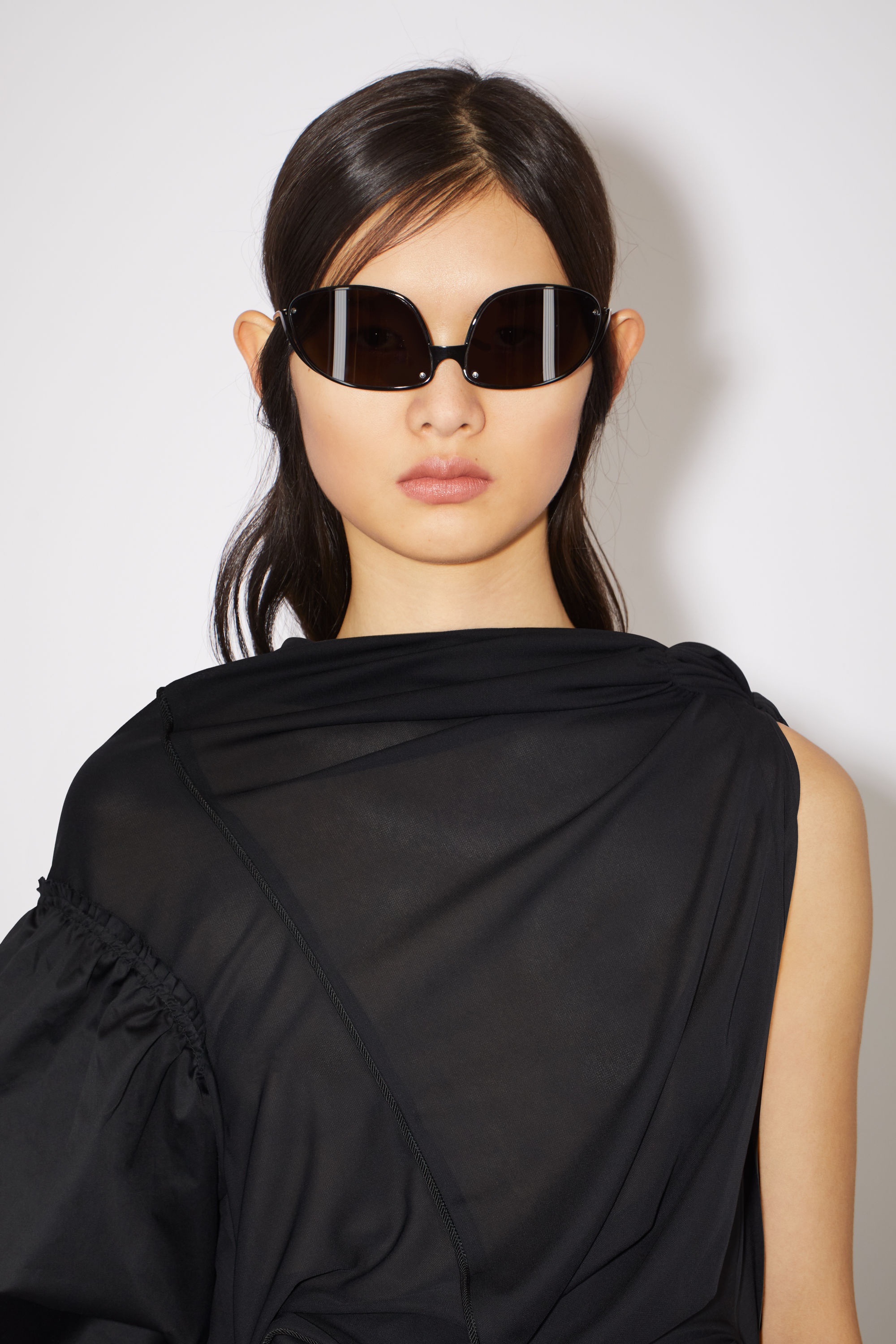 Asymmetric knotted scarf dress - Black - 6