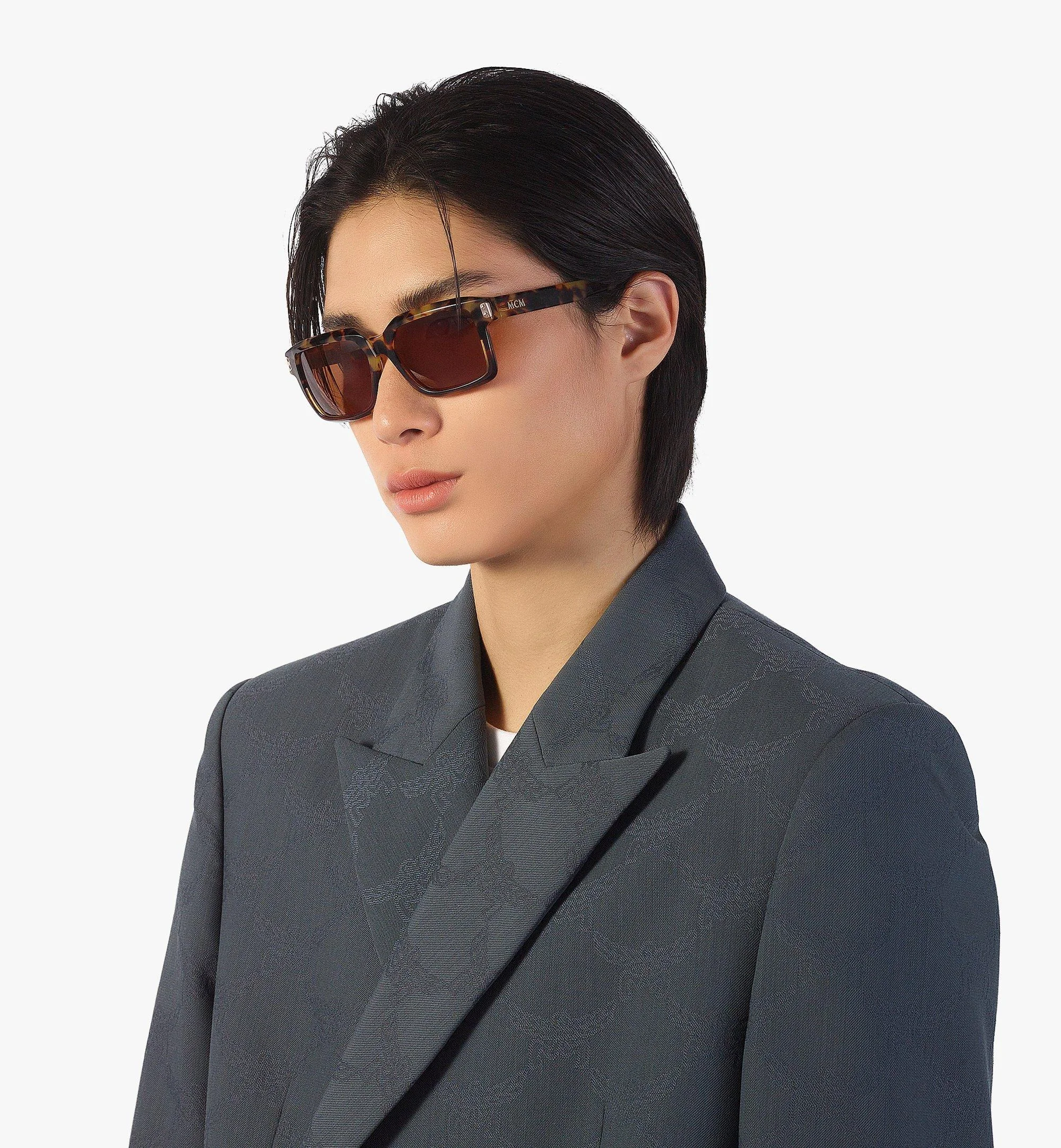 MCM Oversized Square Sunglasses | REVERSIBLE display picture 1