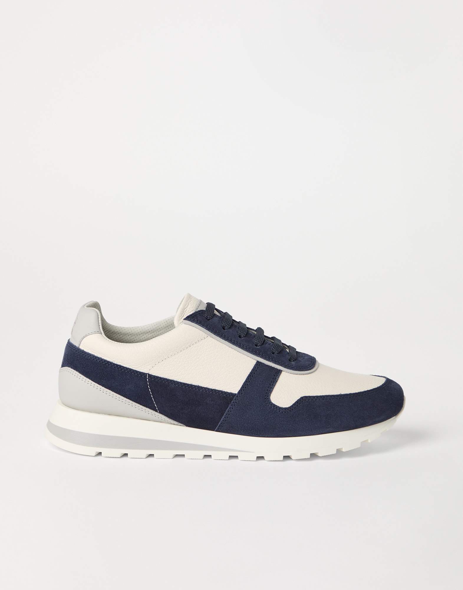 Washed suede and calfskin runners - 5