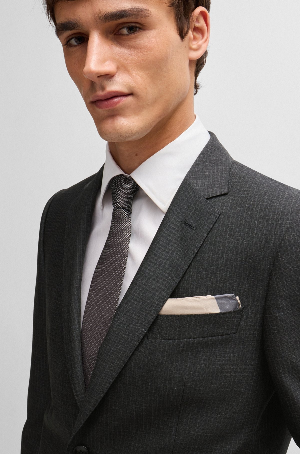 SLIM-FIT SUIT IN MICRO-PATTERNED WOOL - 4