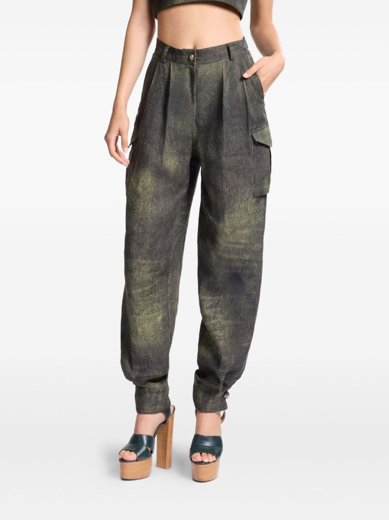 pleated cargo-pattern trousers 1