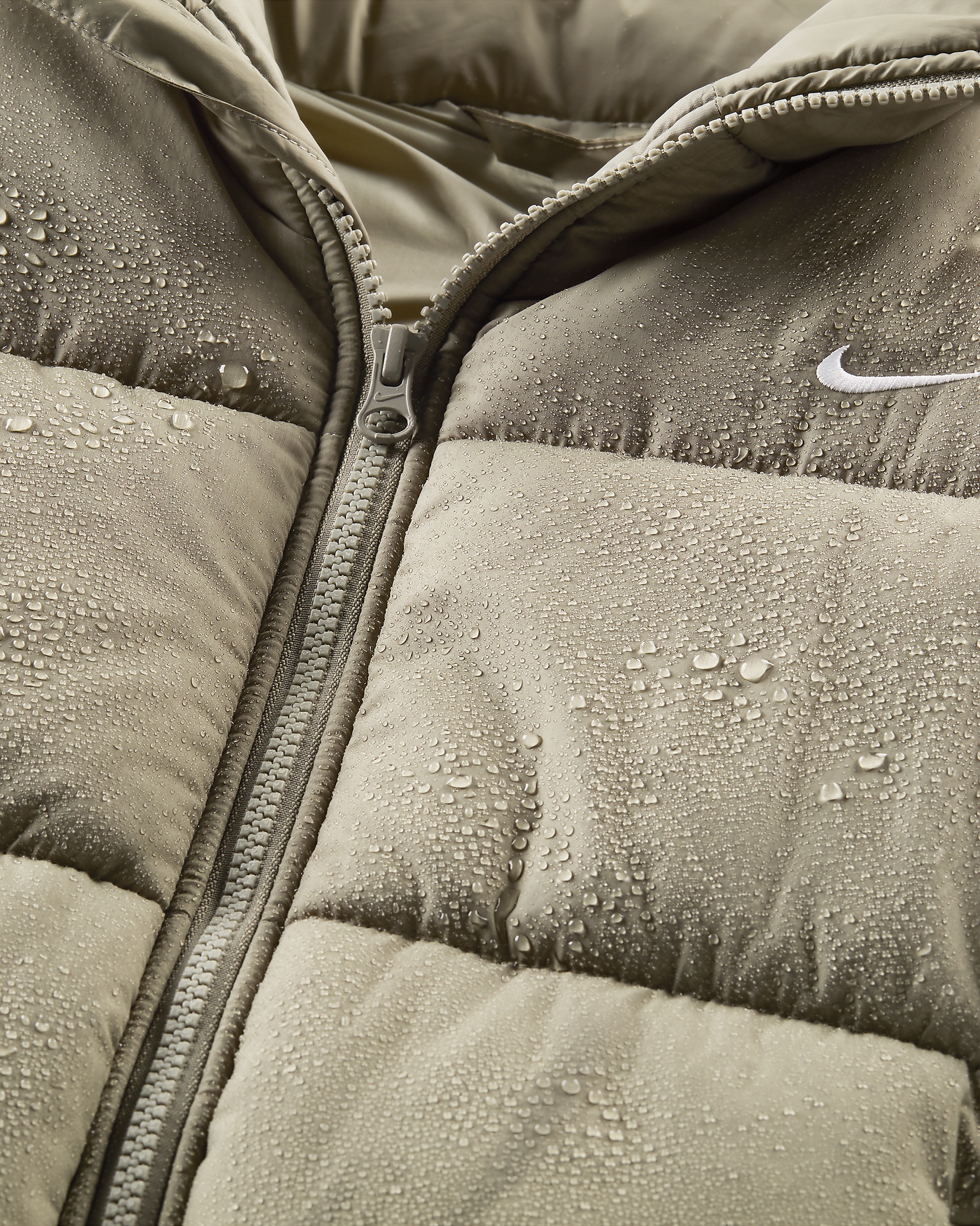 Nike Sportswear Classic Puffer Women's Therma-FIT Loose Vest - 9