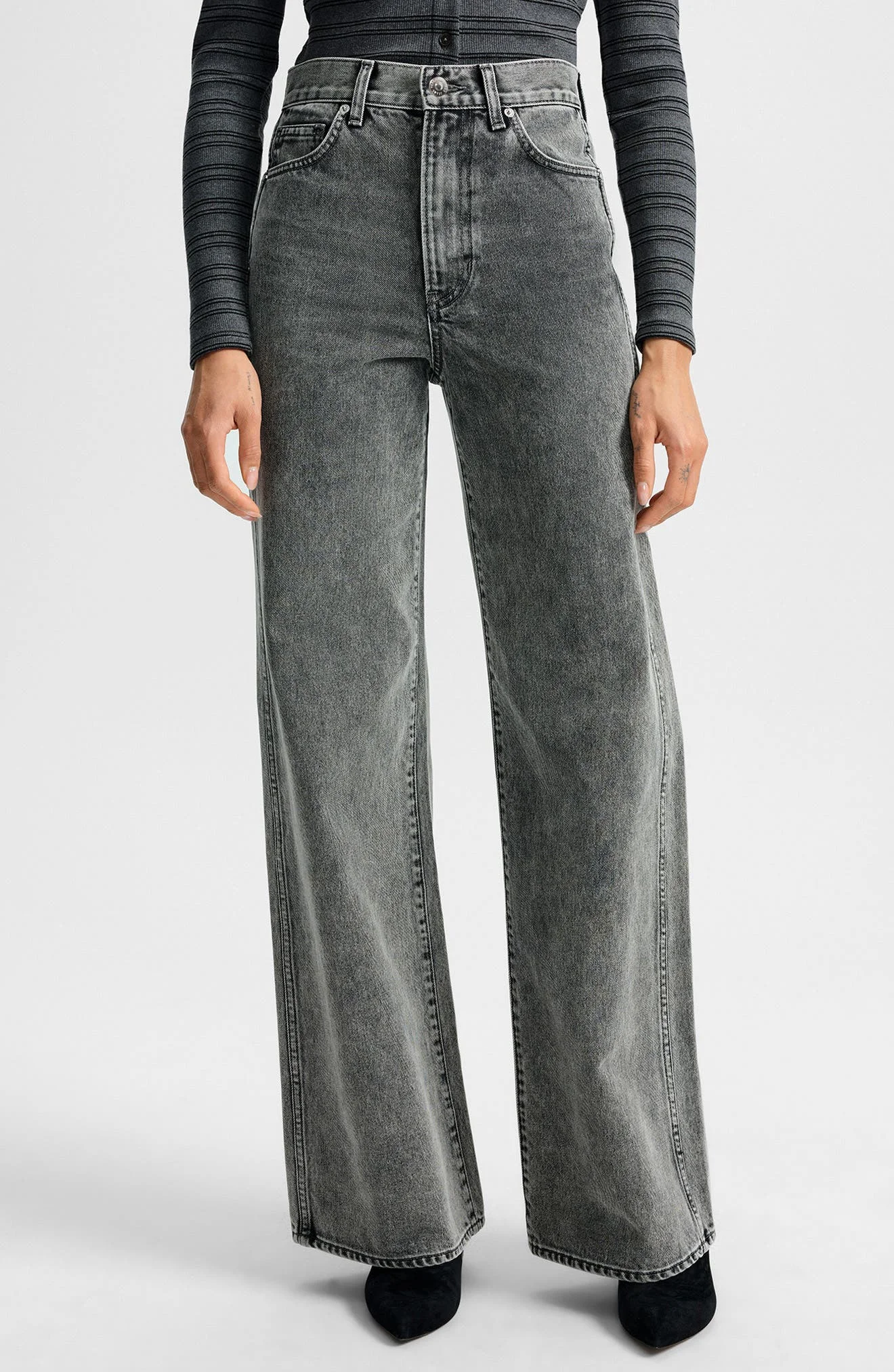 Veronica Beard Taylor High Waist Wide Leg Jeans in Volcanic Dust at Nordstrom - 1