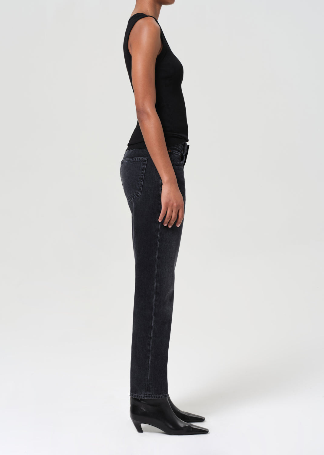 VALEN JEAN IN HITCH - 4