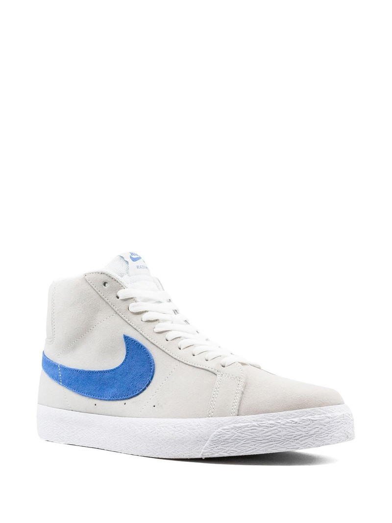 Nike SB Zoom Blazer sneakers outlook