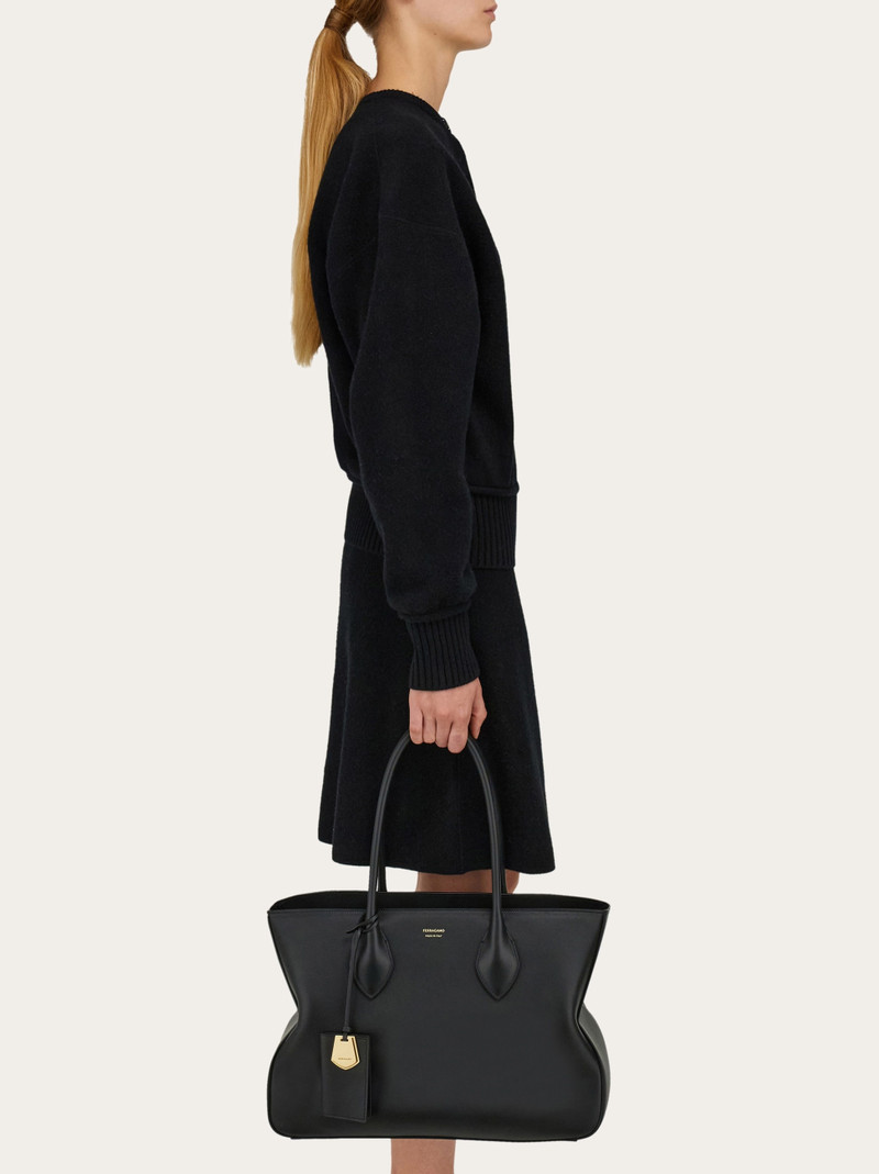 FERRAGAMO Tote bag (L) outlook
