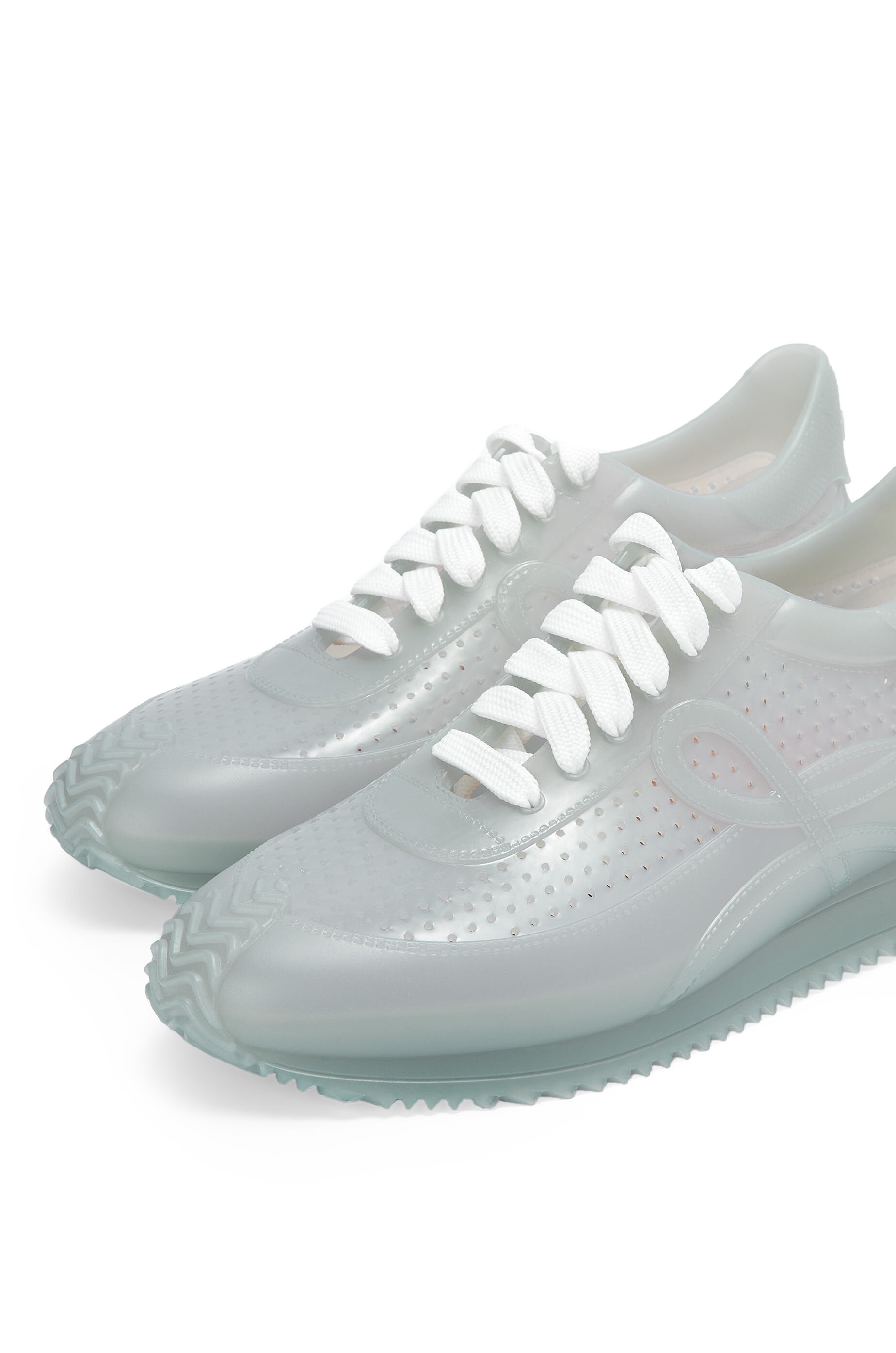 Flow runner in recycled PVC - 4