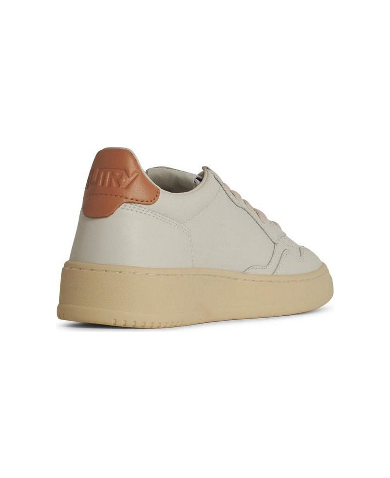 Medalist Low Sneakers - 2
