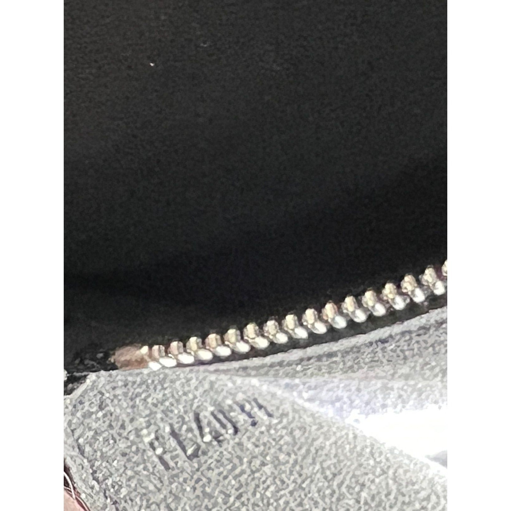 Louis Vuitton Electric Epi Pont Neuf GM Hand Bag - 9