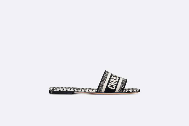 Dior Dway Slide outlook