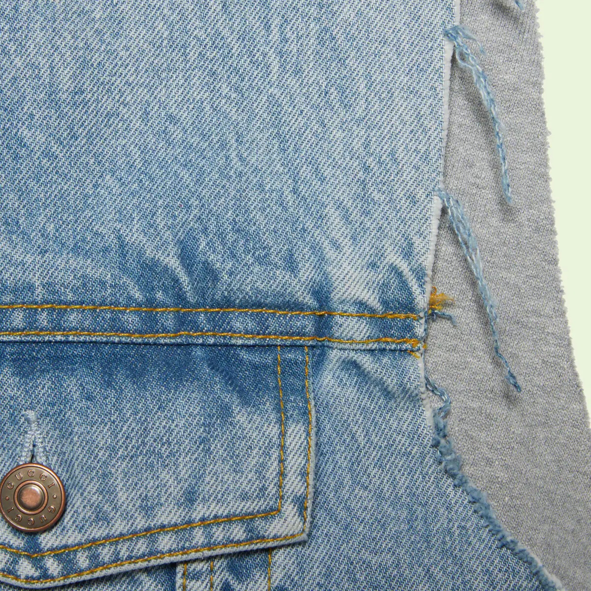 Hooded vest with 'Hollywood Babylon' - 6