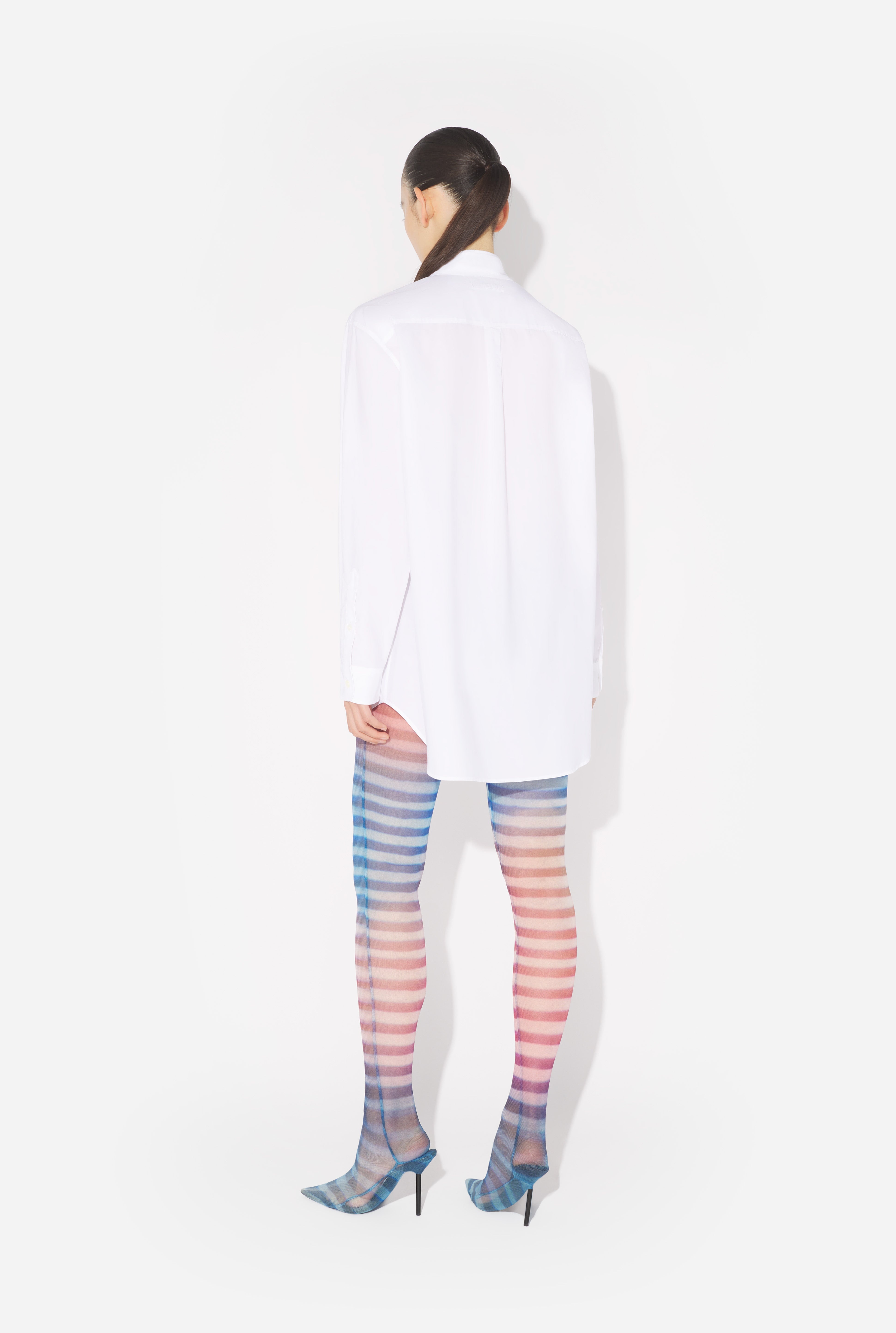 THE OVERSIZED WHITE AIR SHIRT - 2
