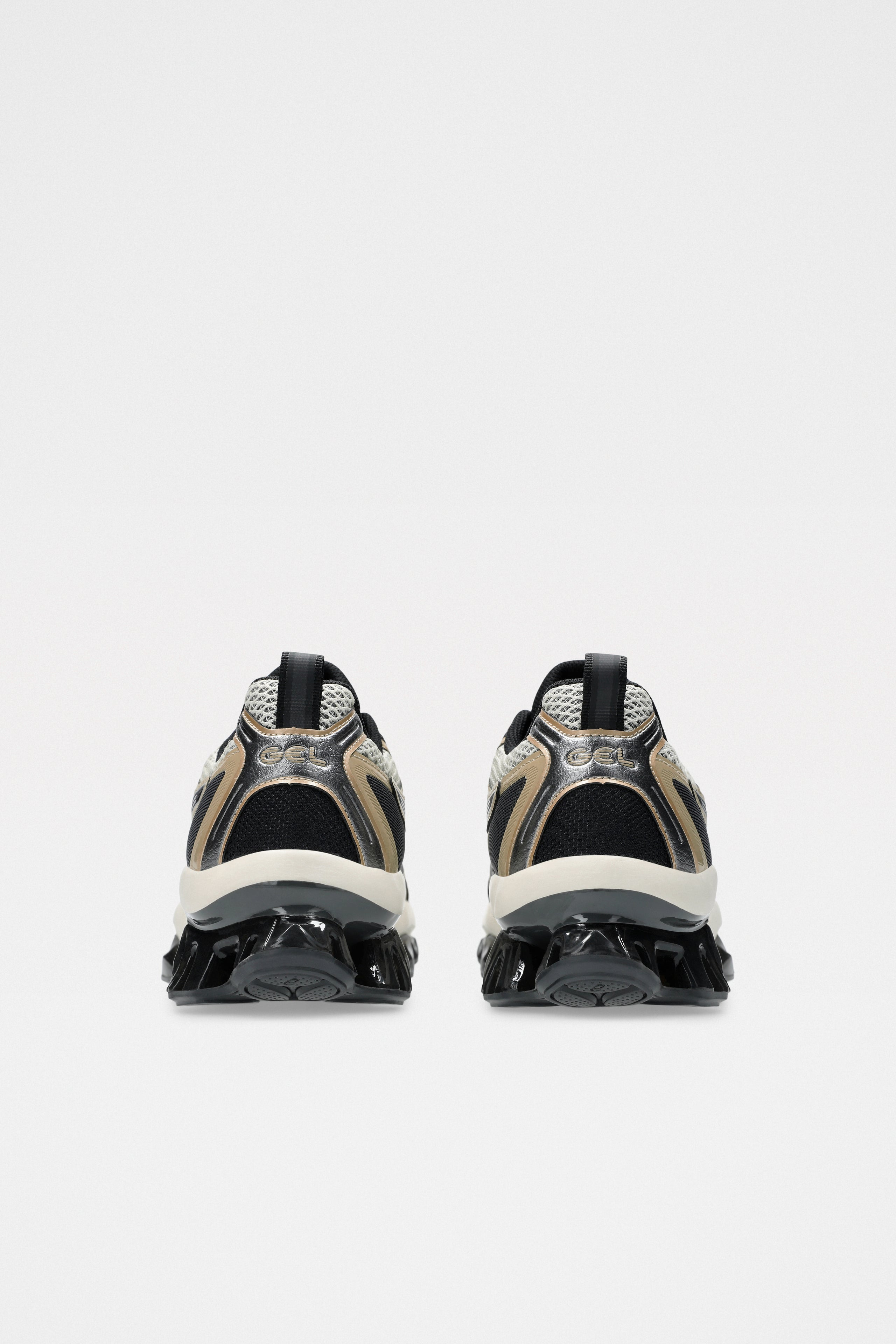 ASICS GEL-QUANTUM KINETIC SAND / BLACK - 6