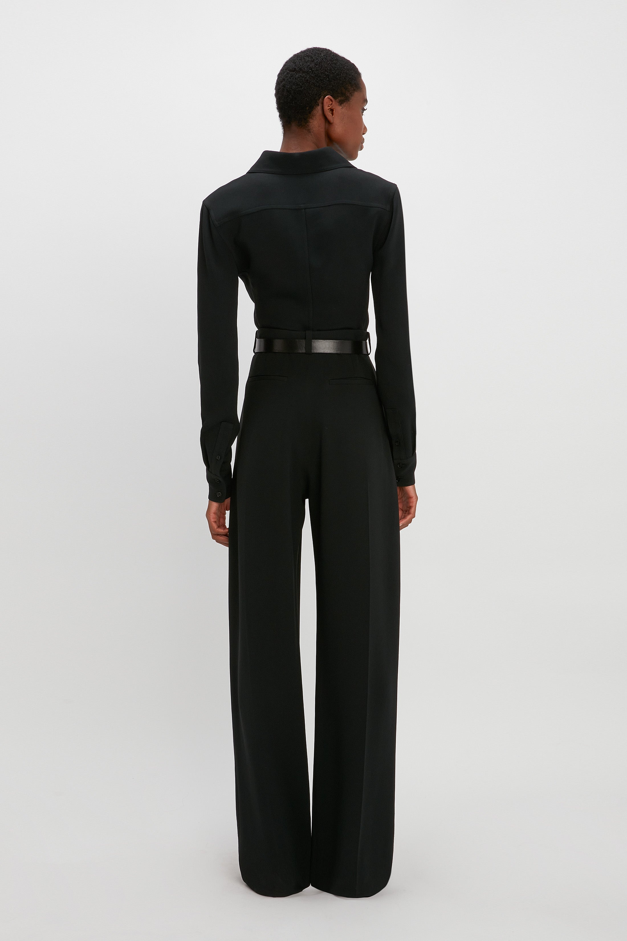 Wide Leg Pleated Trouser in Black - 4