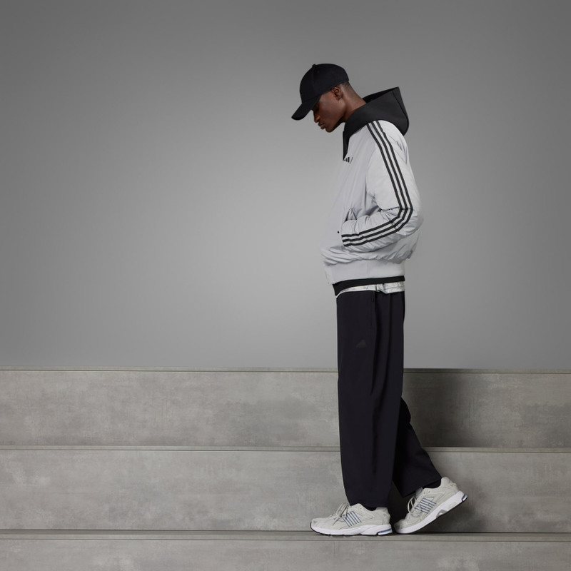 Juventus x NASA 영감을 얻은 LFSTLR Reversible Bomber 재킷 12