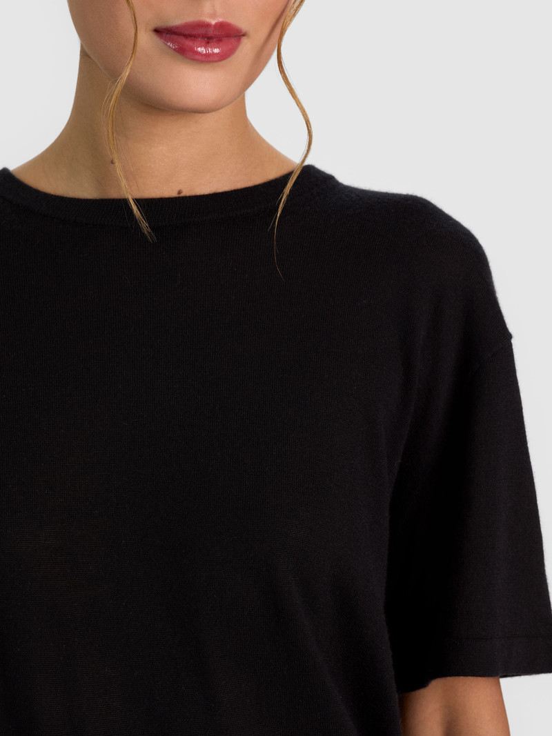 AMELIE CASHMERE KNIT TEE - BLACK 4