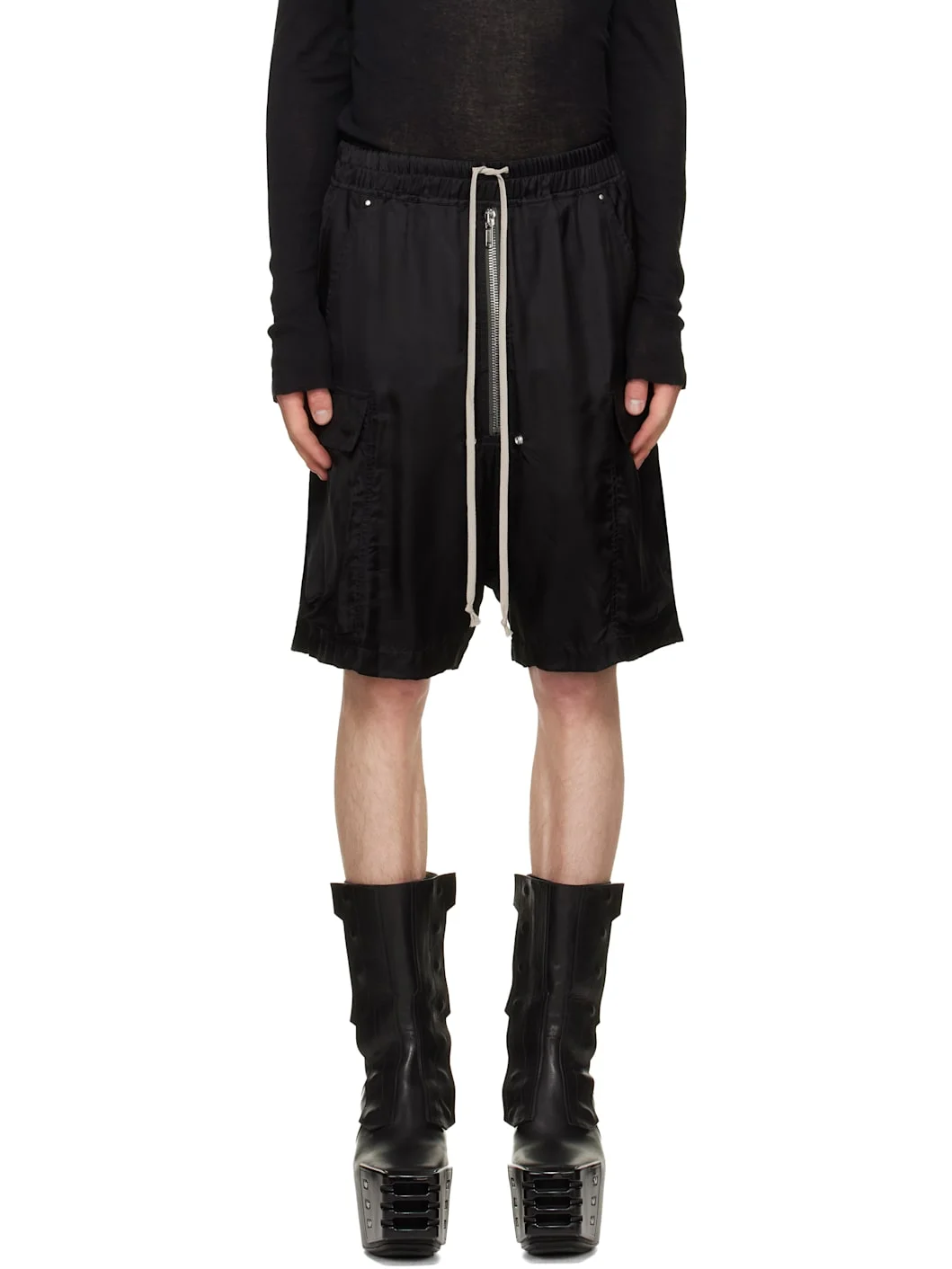 Black Tower Cargobela Shorts - 1
